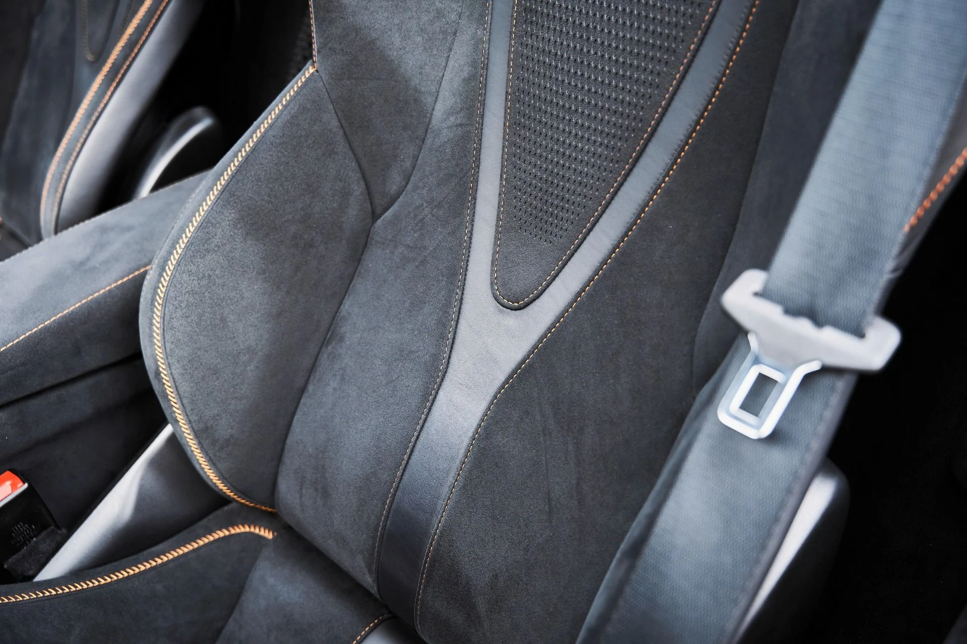 mph042_3895210906_Used_2024_Mc_Laren_750_S_1775006066_4bcad51cc3