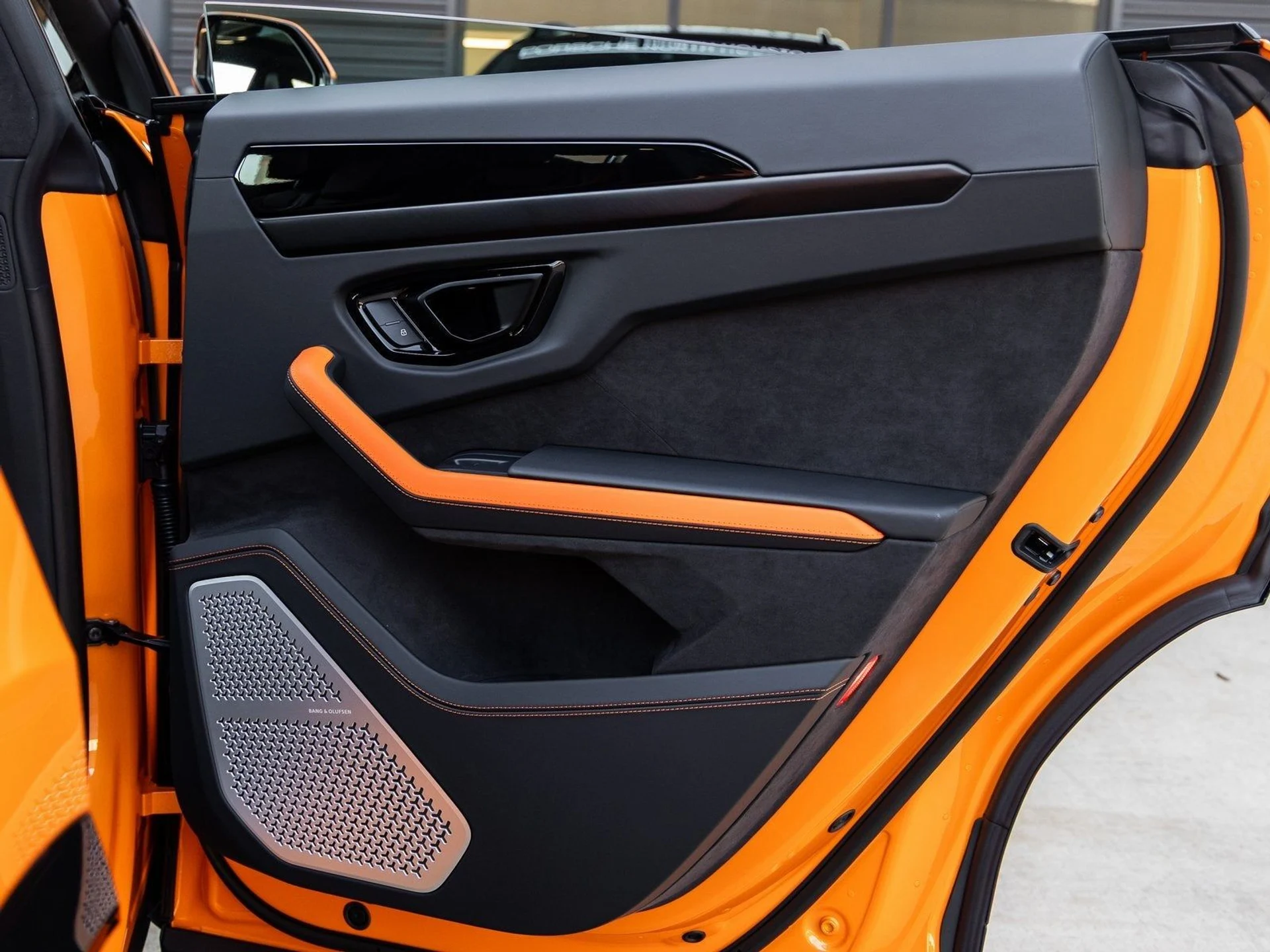 mph042_3905166345_43_67b21e1337