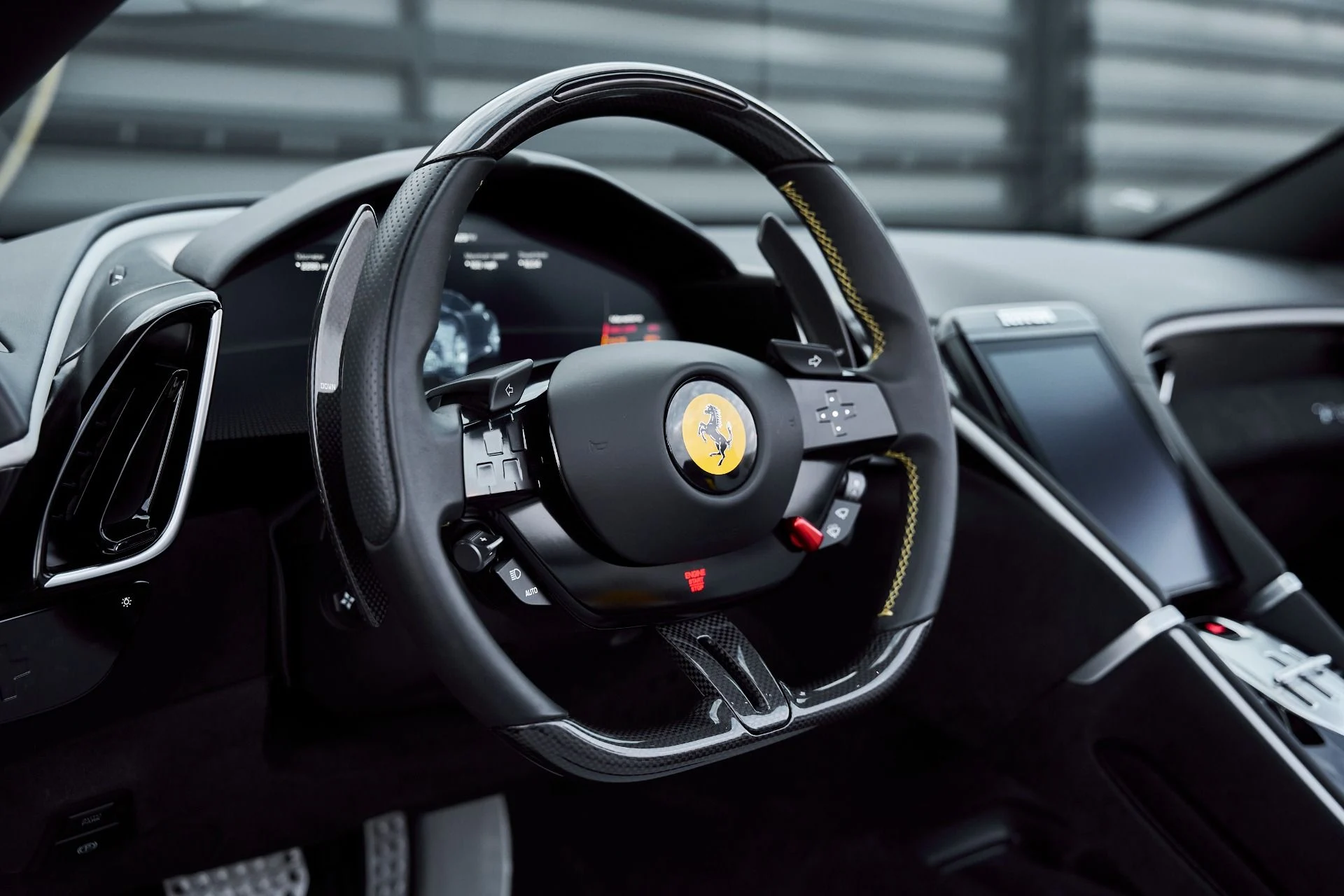 mph042_393437318_Used_2024_Ferrari_Roma_Base_1769222147_9ece70043f