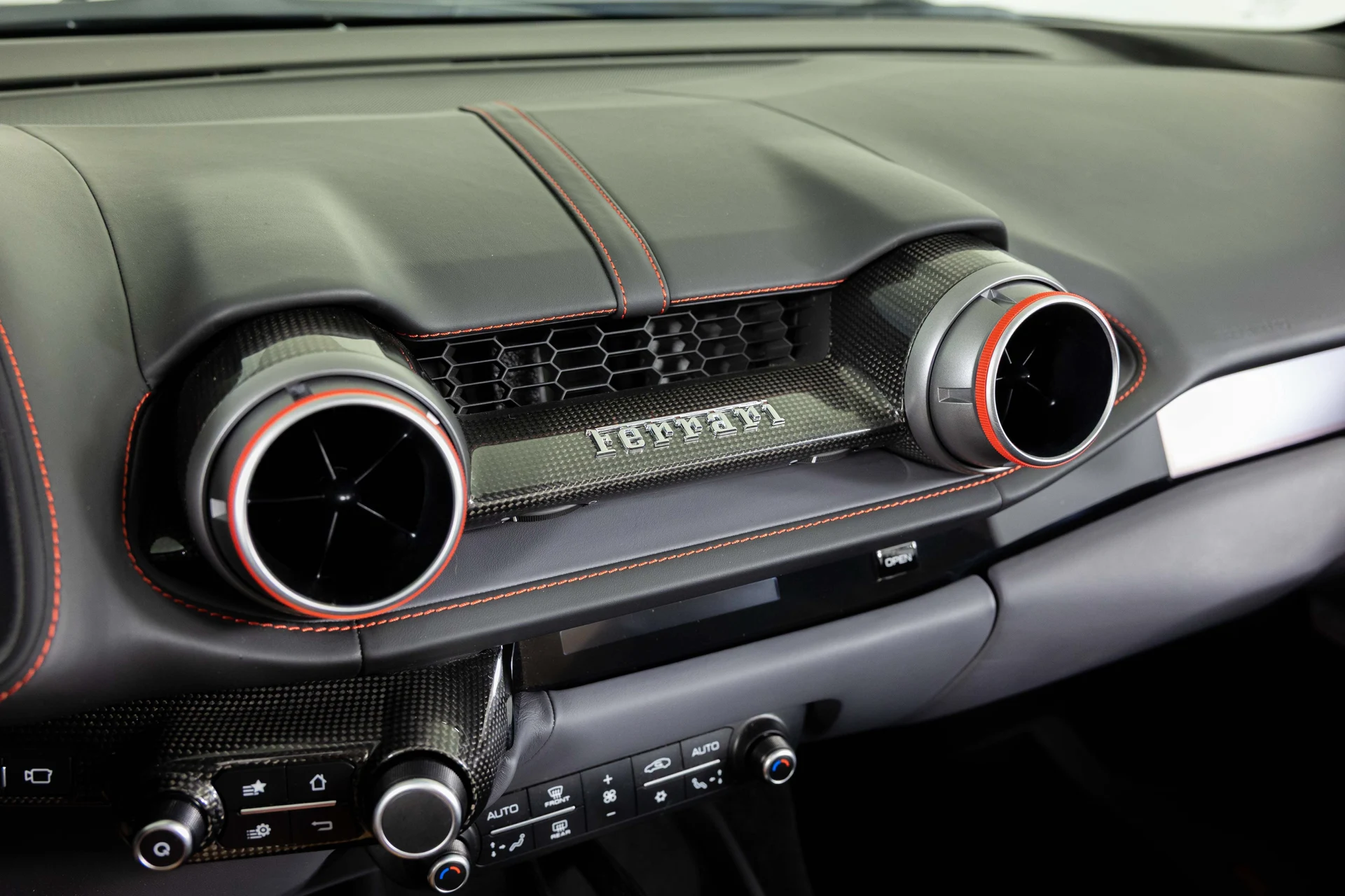 mph042_3945542087_9194509efdab4440adab57b0497f2d69_0ebcae6ced