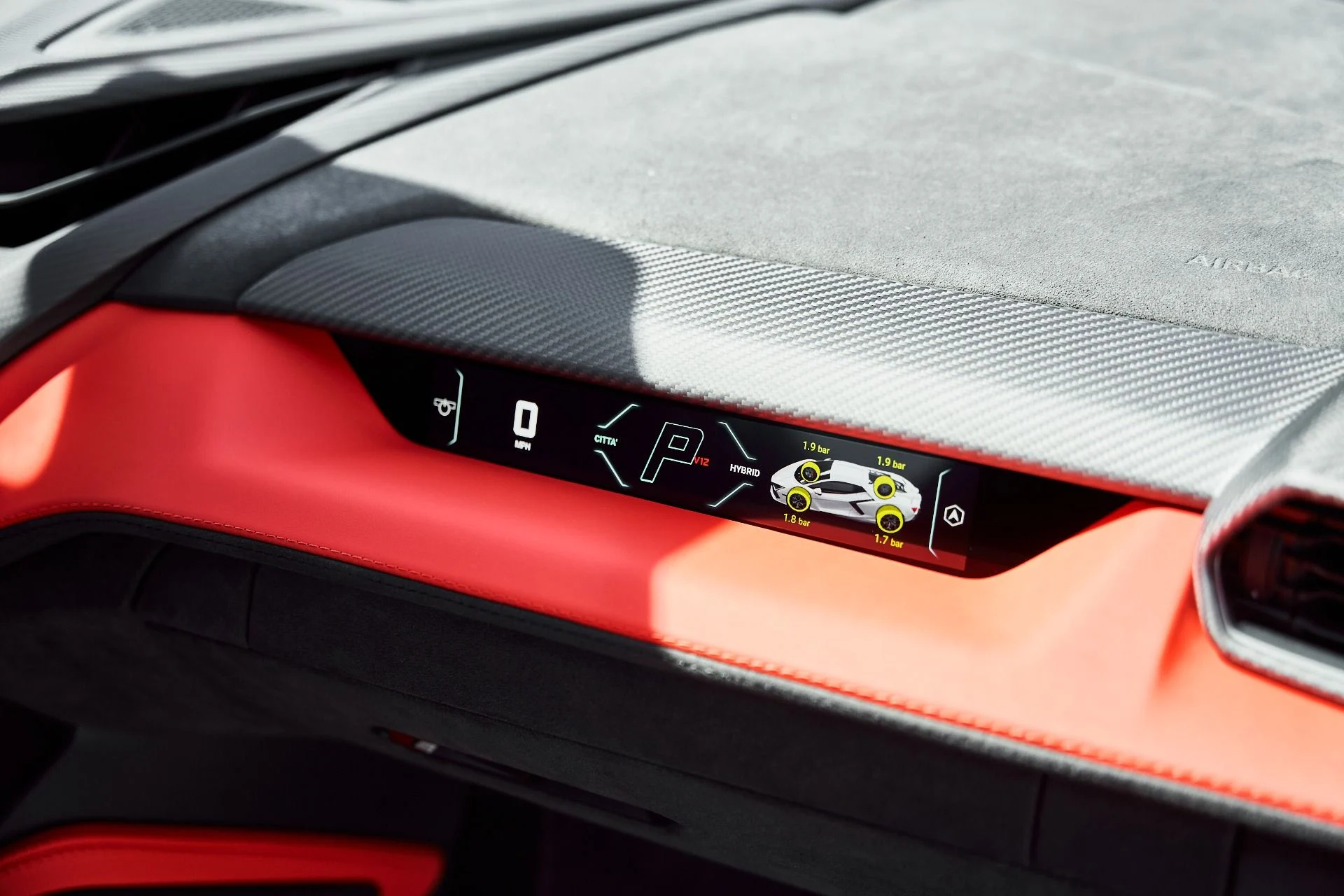 mph042_3947037011_Used_2025_Lamborghini_Revuelto_Base_1774300544_5d88c099b3