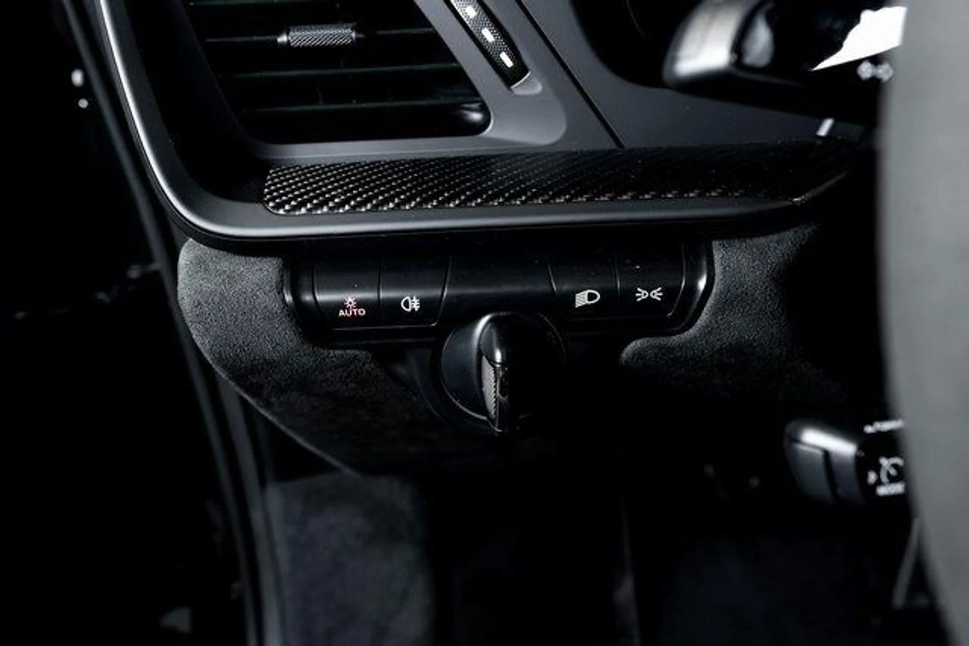 mph042_3962329665_d93bdb5a7637d55567c20084d1822765x_6ede584e24