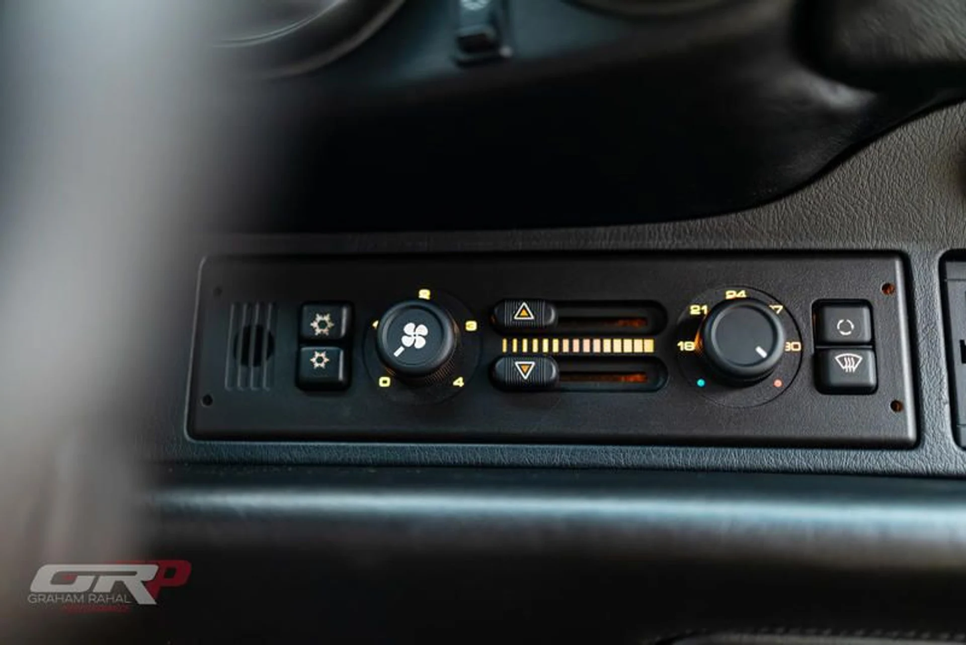 mph042_3964023443_B57_DA_8_A9_E747_455_E_B413_94_F320_A84_A43_0f0dfd9ddf