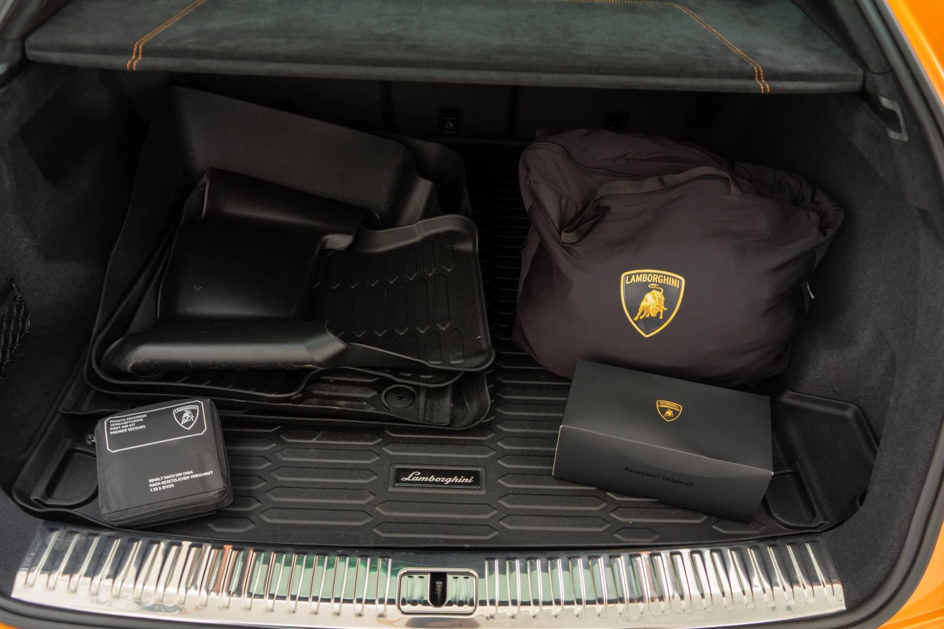 mph042_3966955811_Used_2024_Lamborghini_Urus_Performante_1779475320_958190c383