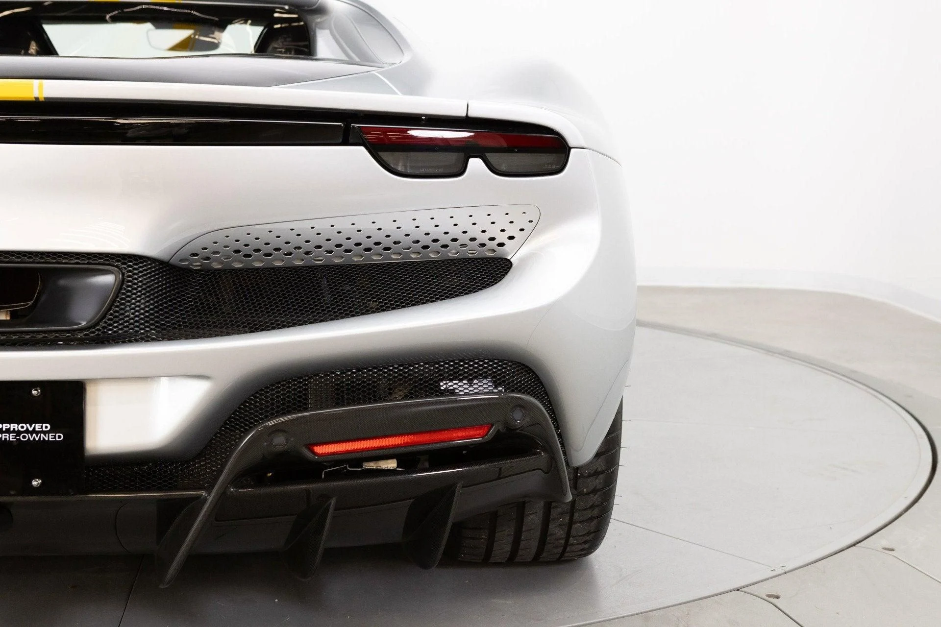 mph042_3980250982_Used_2024_Ferrari_296_GTB_1777367695_4447e49d5d