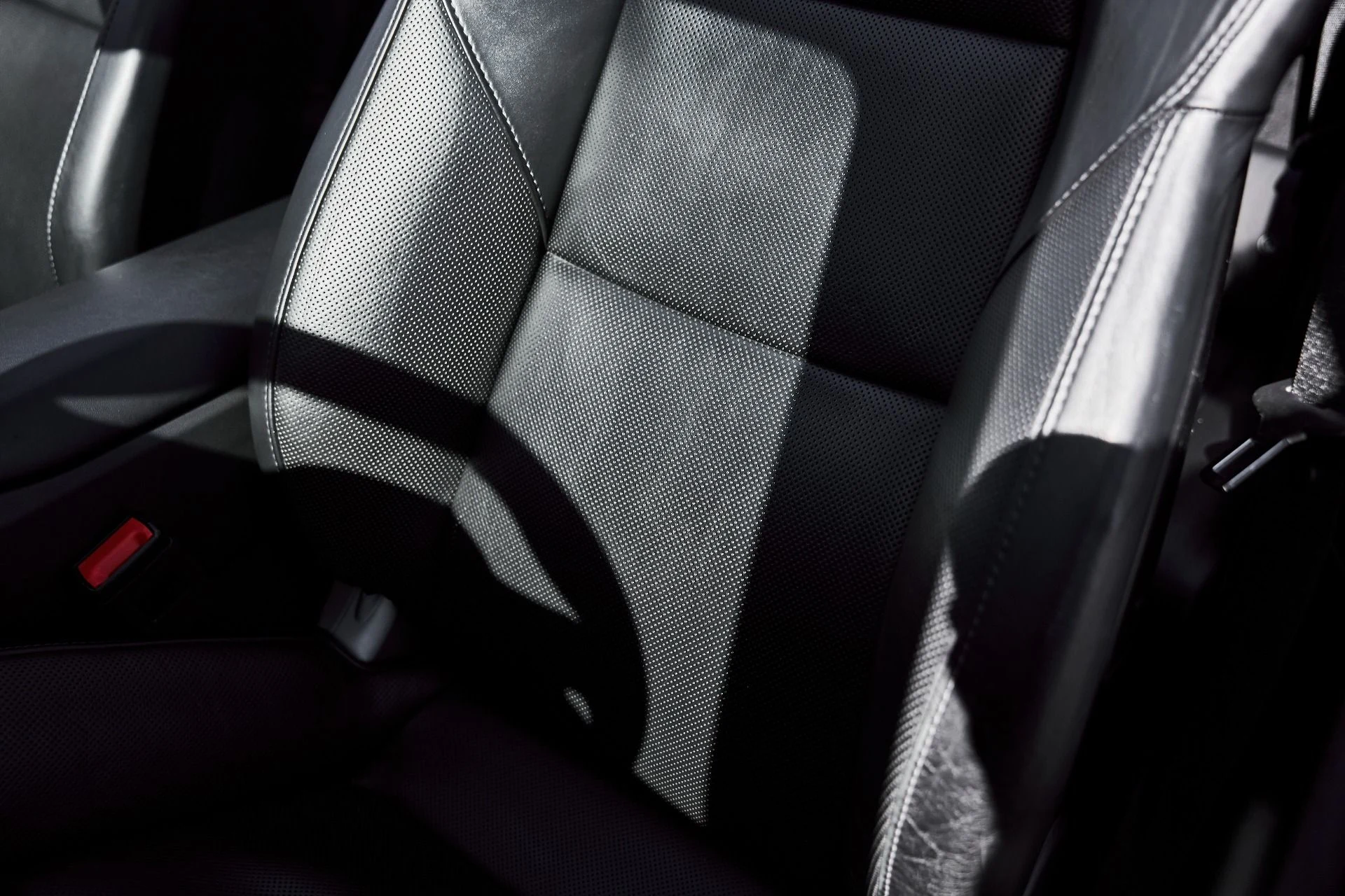 mph042_3981892254_Used_2014_Porsche_911_Turbo_S_1776734610_1385c11b1c