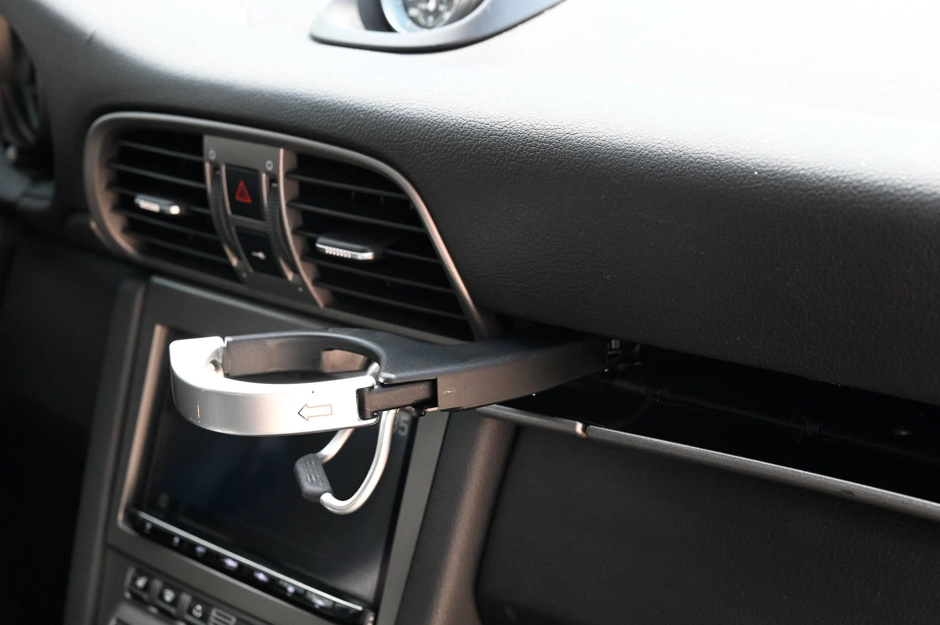 mph042_3993141752_595384fdd2b0482a8234013a55d43294_b1e79a56fd