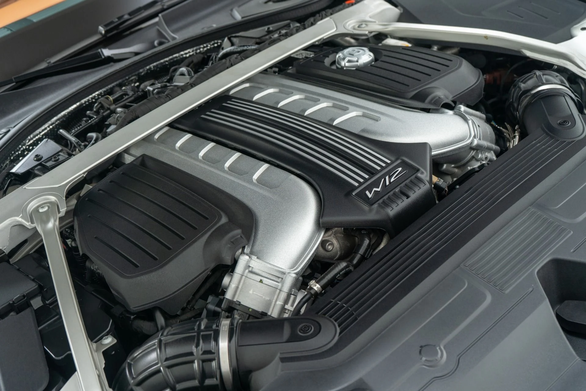 mph042_4004445686_Used_2022_Bentley_Continental_GT_Speed_W12_Power_Rotating_Display_Blackline_Specification_1771438212_e51cc1ade0