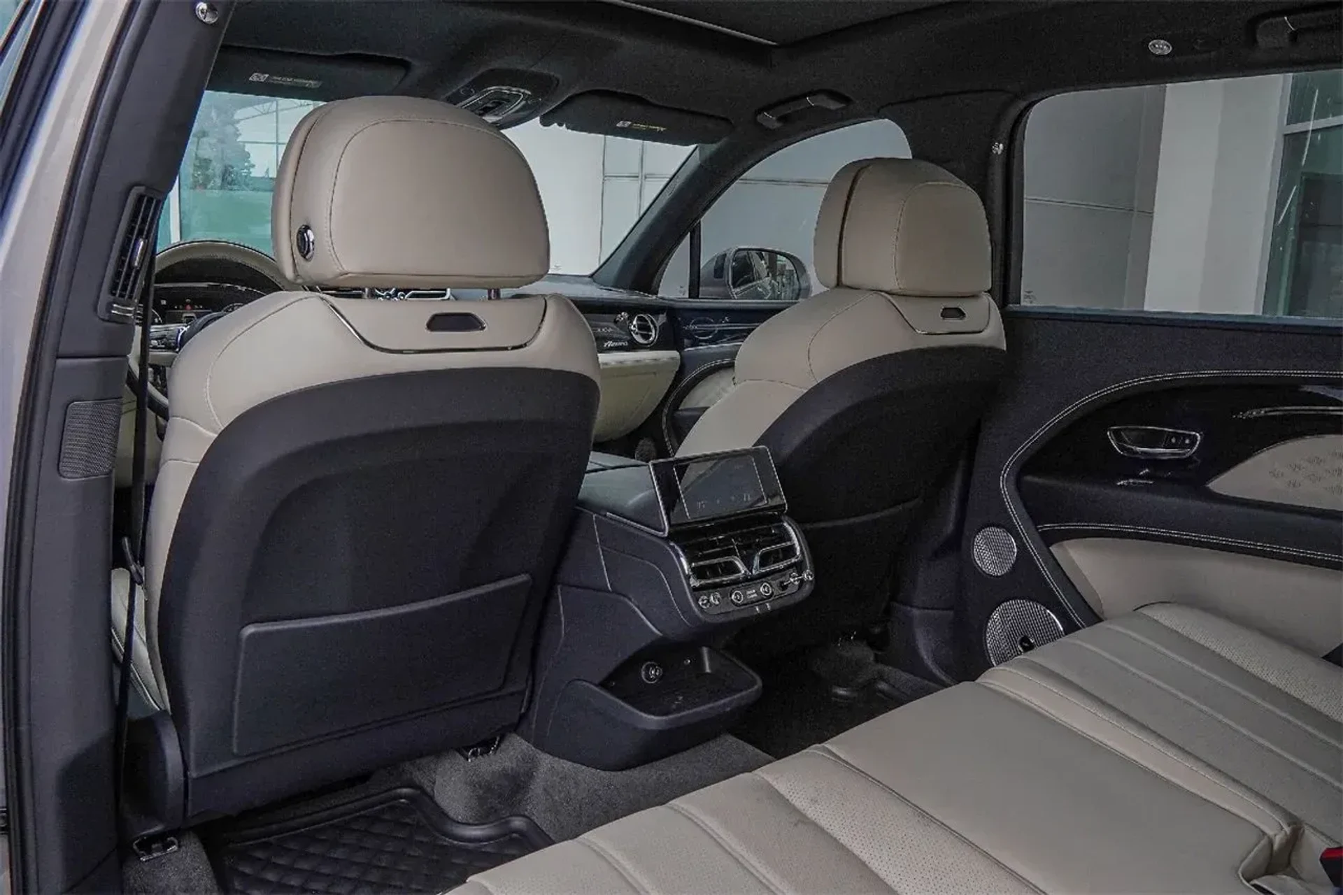 mph042_4009407295_afaf4c40c0e0401480c468876f505849_fb16cdf45d