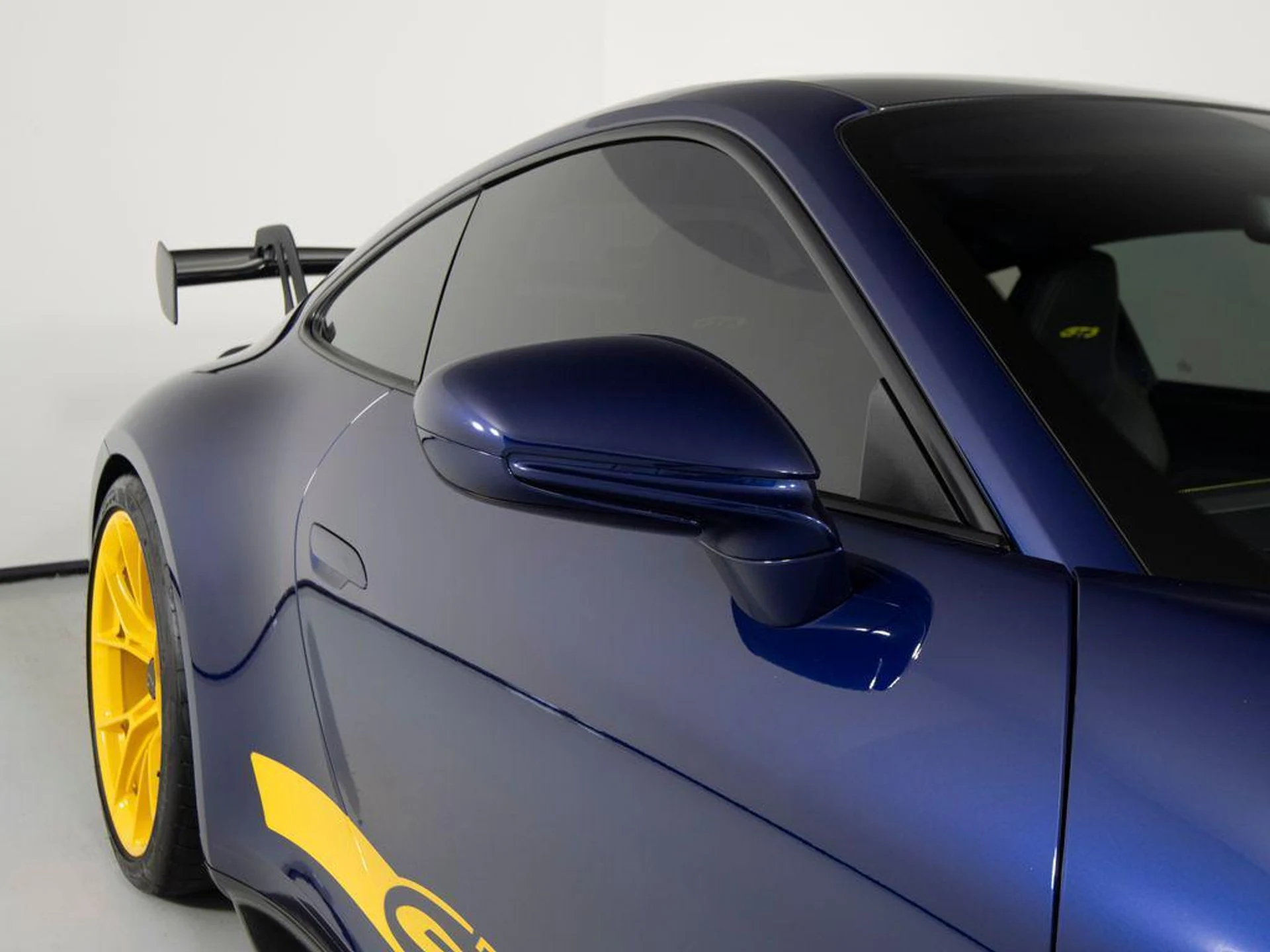 mph042_4010361047_y_B_l_X_Hl_XHPG_Wl4nv_XO_1_Ipti_VU_1_M_7246020b35