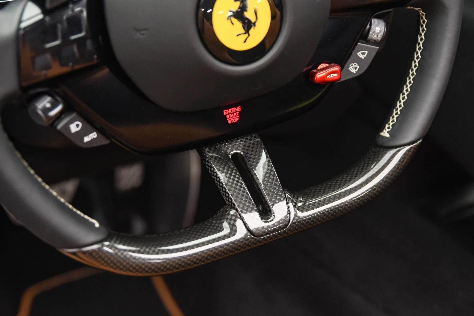 mph042_4016247292_Used_2025_Ferrari_Roma_Spider_1755677539_804d1e6384