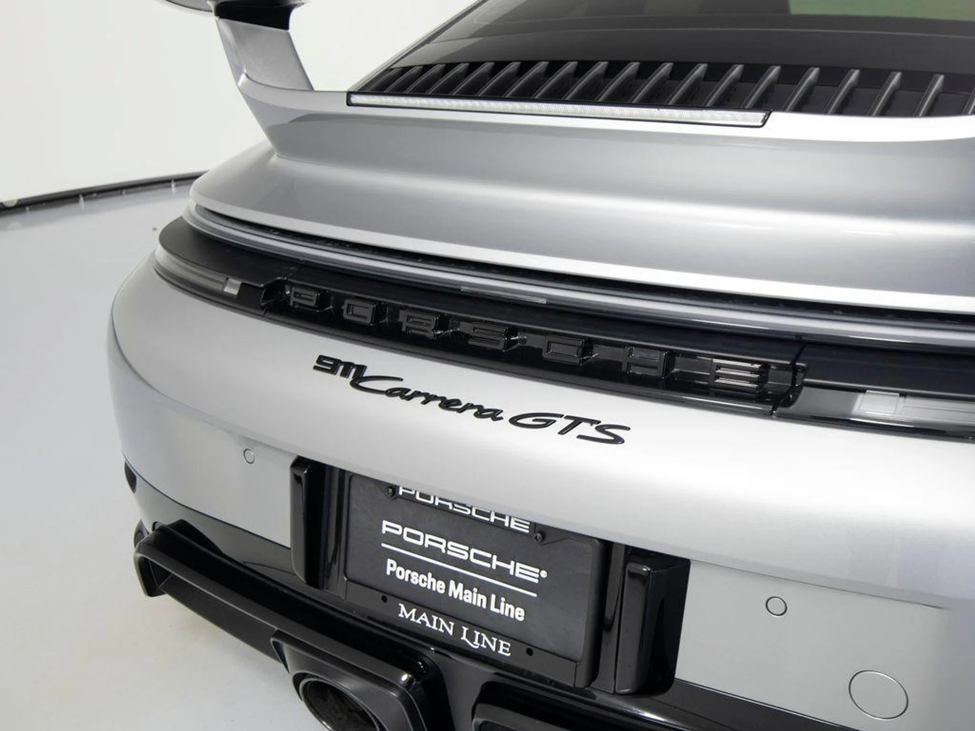 mph042_4029759590_0_Qu_J3i_C_Bch_S0_K_Igb_KGK_0s2_Ot_XA_51245b3dfa