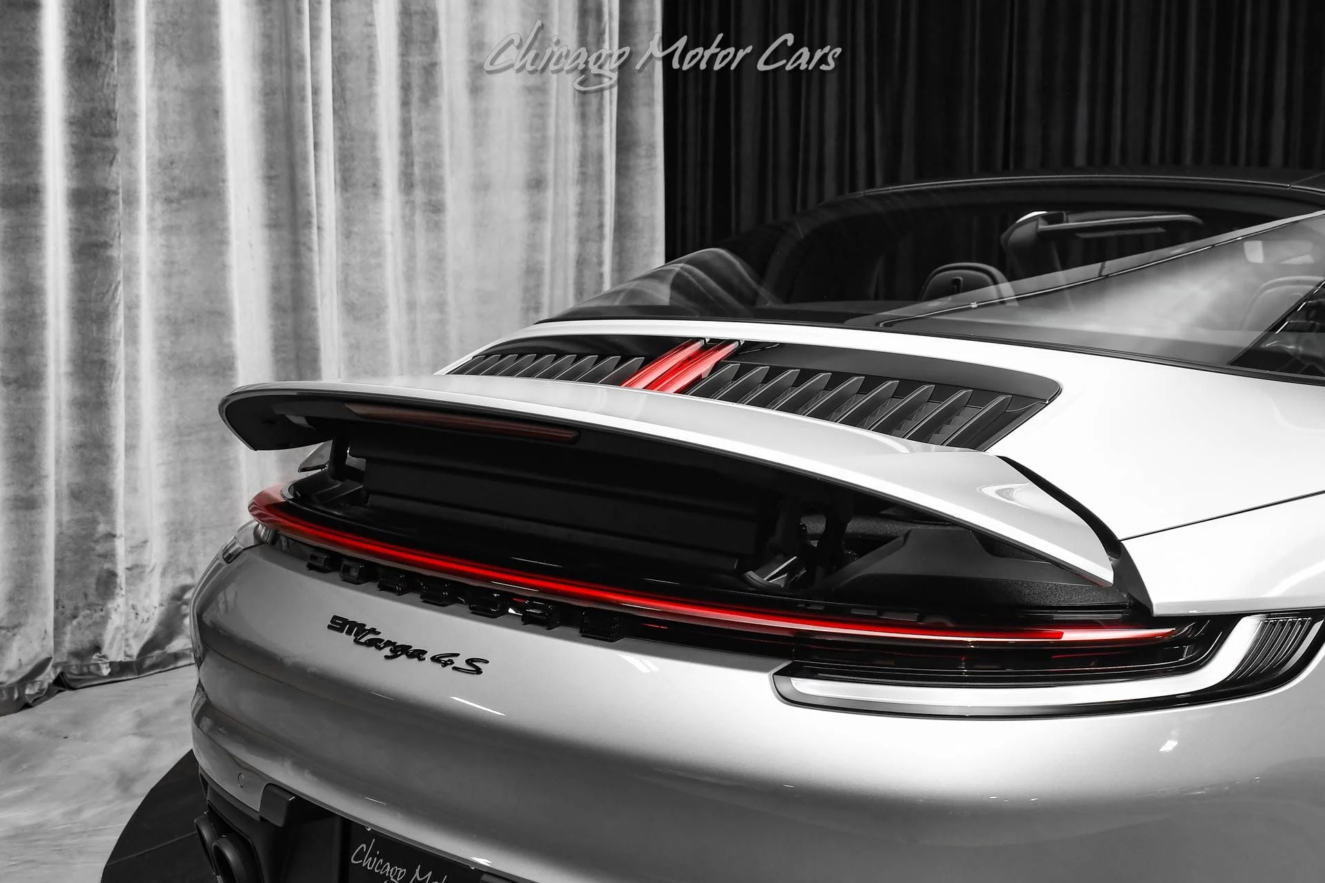 mph042_4040541685_12342_p43_l_e5e318ebdc