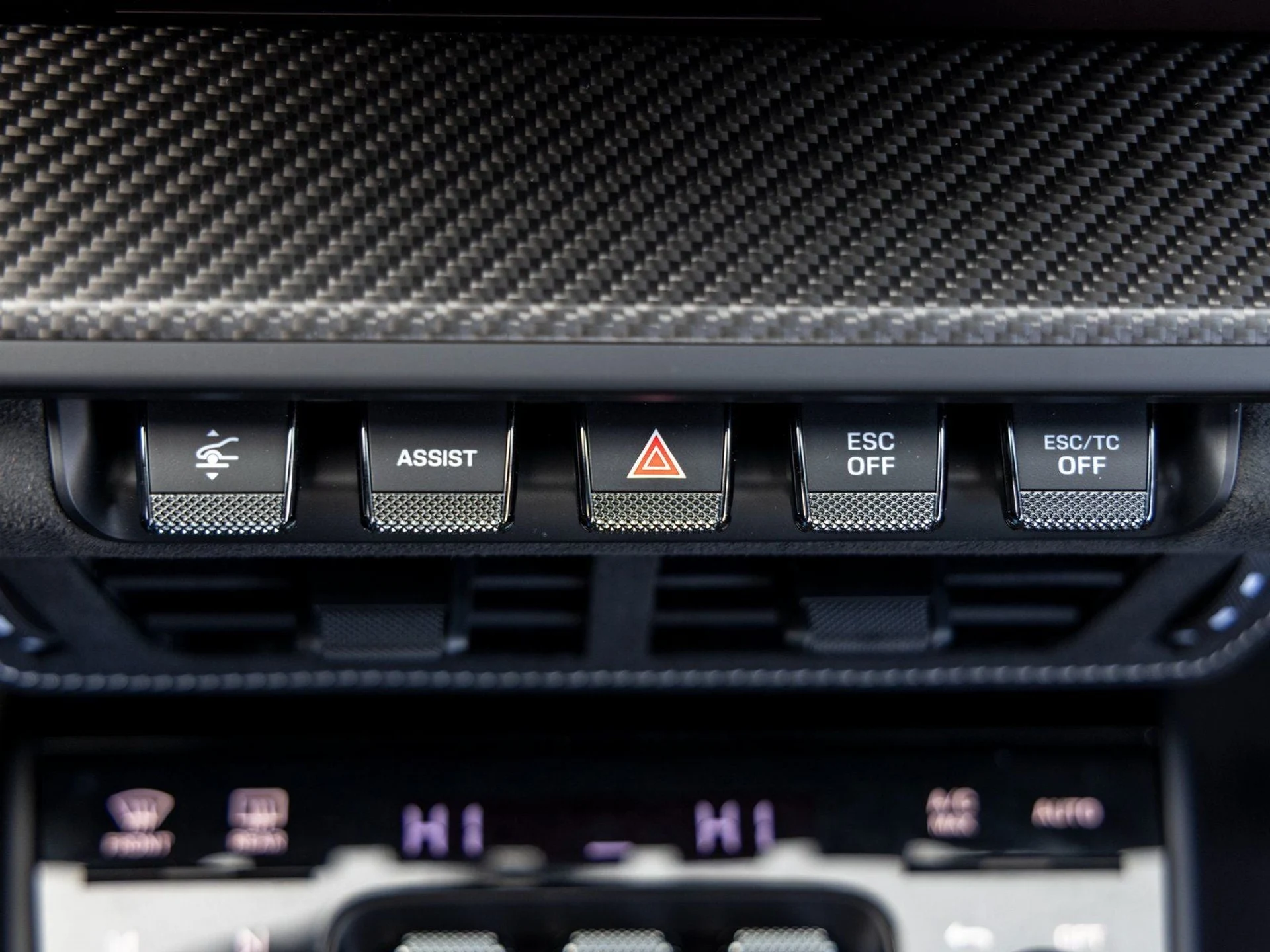 mph042_404113396_43_2cefe9fab7