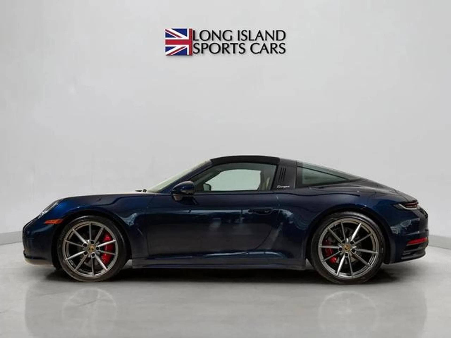 mph042_4048995398_Z_Fo7_qzn8vwsmvxo_G_Ux6_M5_ZCF_So_877773ff58