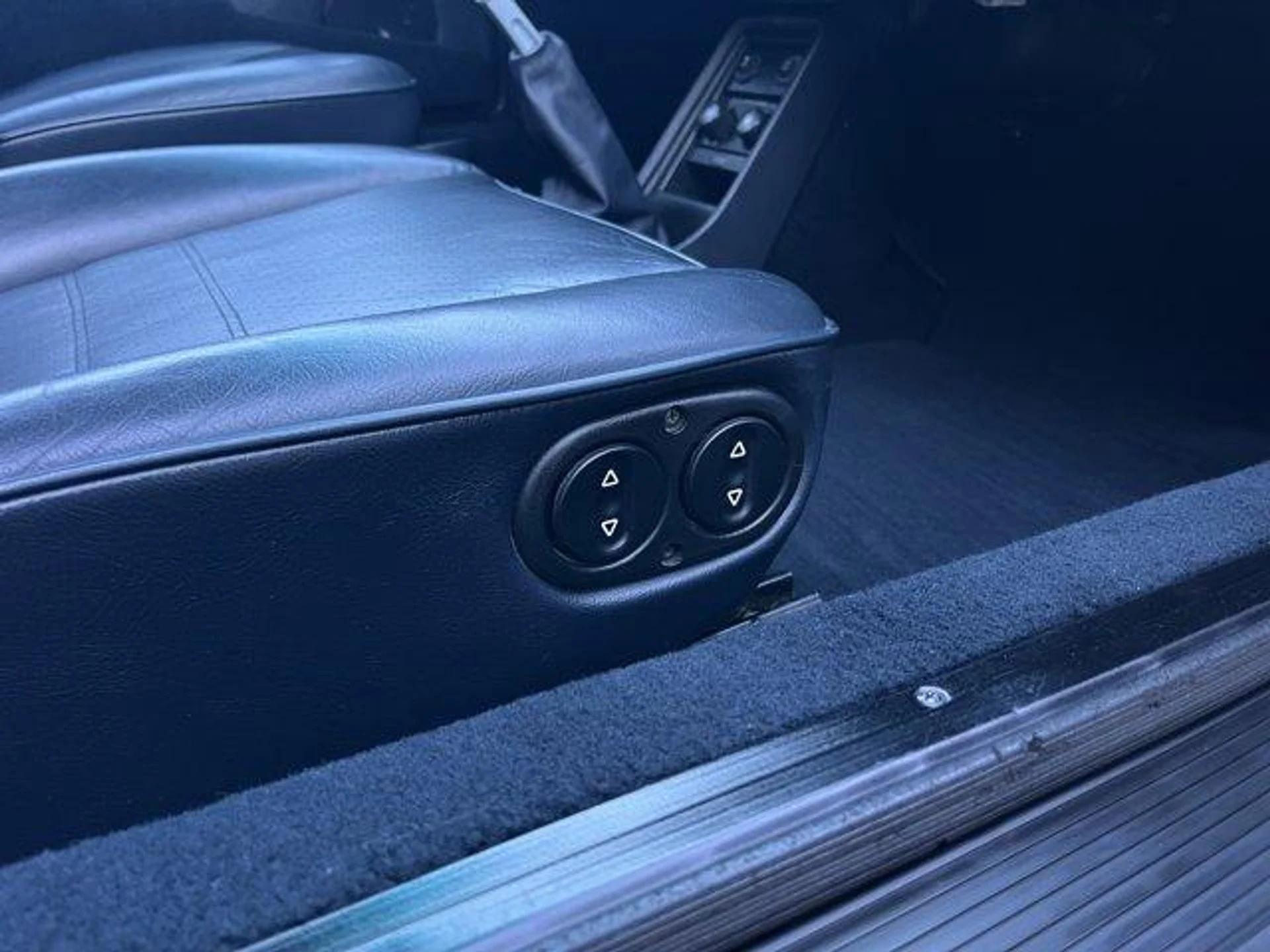 mph042_404984351_ote_U_Li_Uf070_LA_1_Mx_Juh_B0q2h_Y_0cb4313cd3