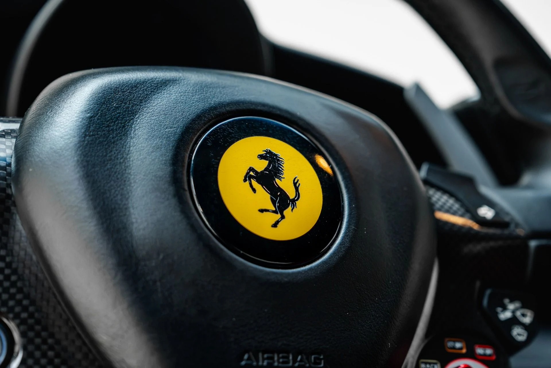 mph042_4055340256_Used_2017_Ferrari_488_Spider_1784937347_ec2b54b004