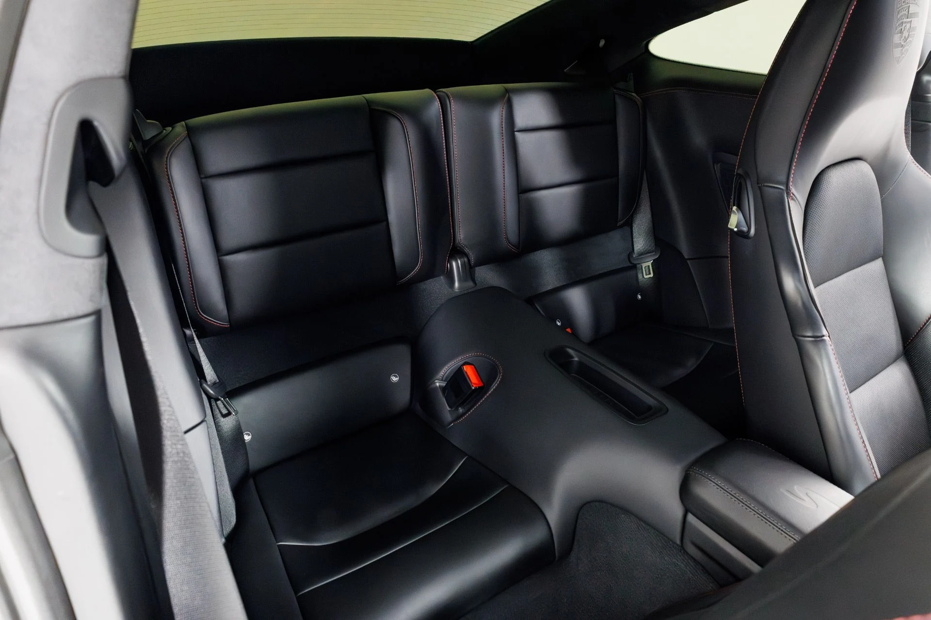 mph042_4058705291_Used_2019_Porsche_911_Turbo_S_1769802421_63faebe974