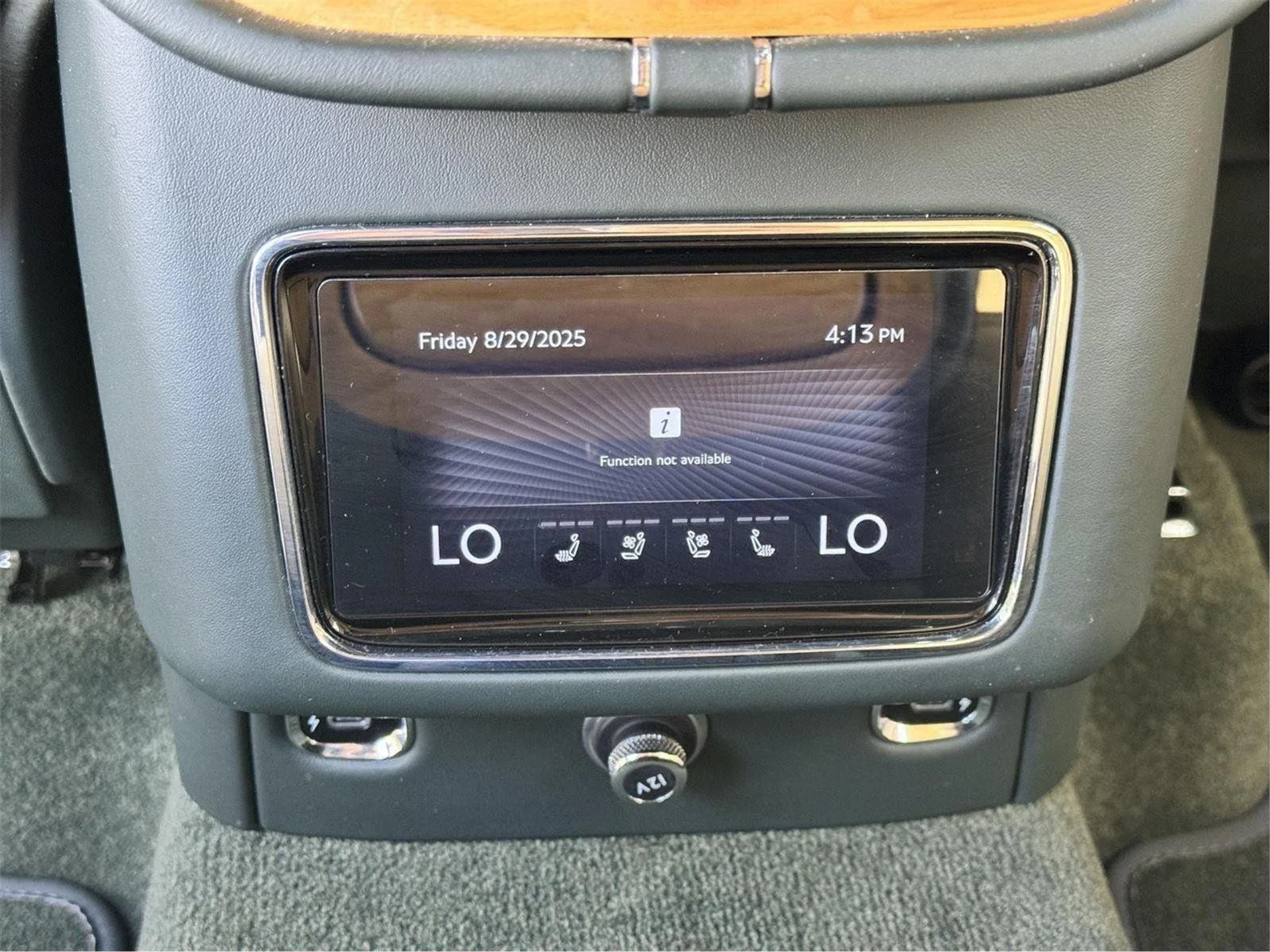 mph042_4062230104_bbfaaf5c607d352f96b425d26352ded8_102611afa8