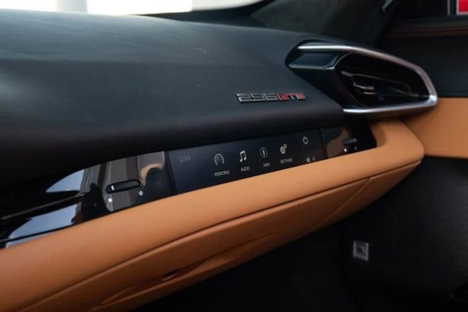 mph042_4064025541_fc54b2e33600406683b7d9147752d346_3651f9def8