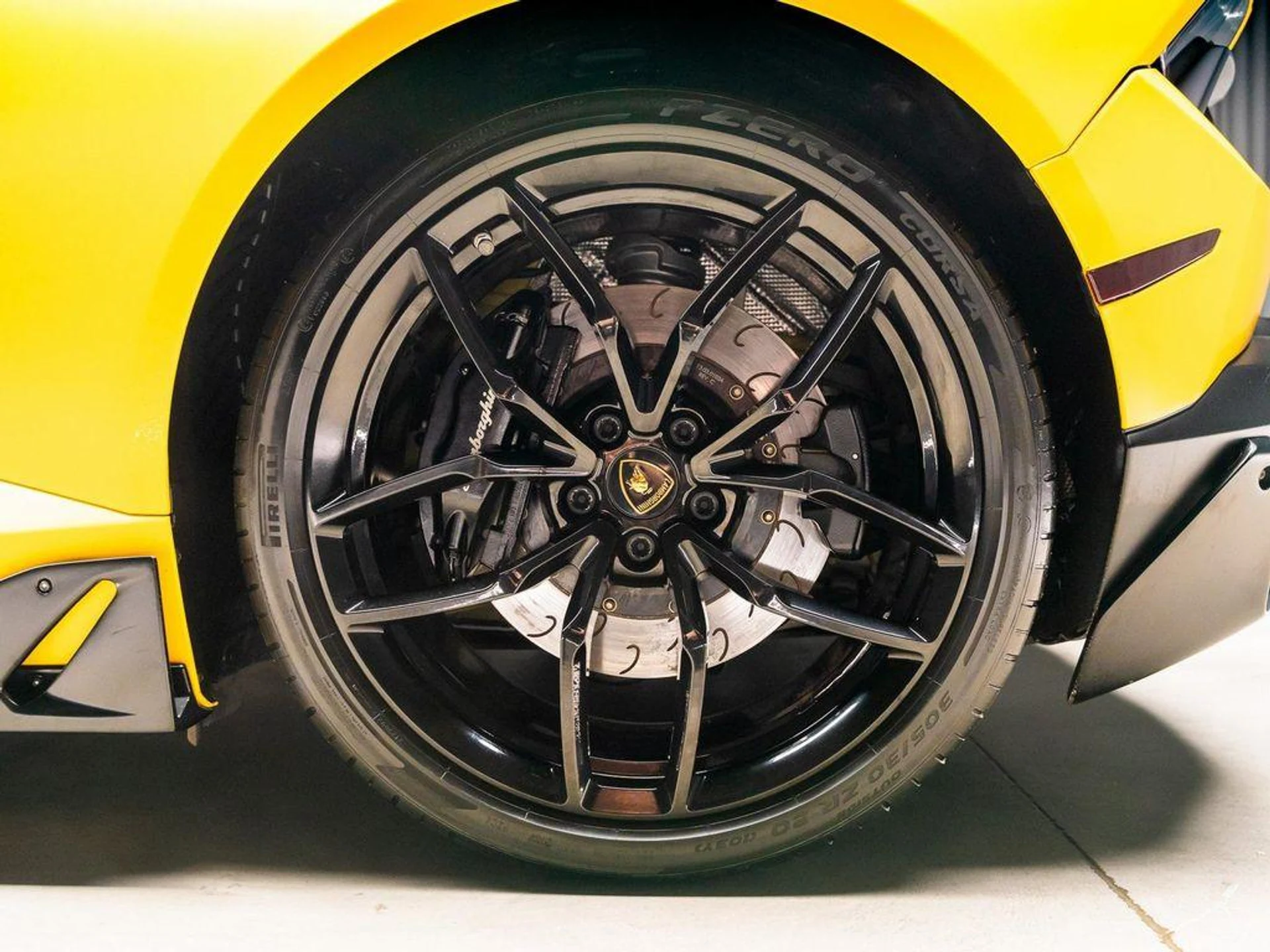 mph042_4069502236_j_JS_2zb2_cq_XFIW_2_O5_X_Gise_FN_7s_4232894b6a