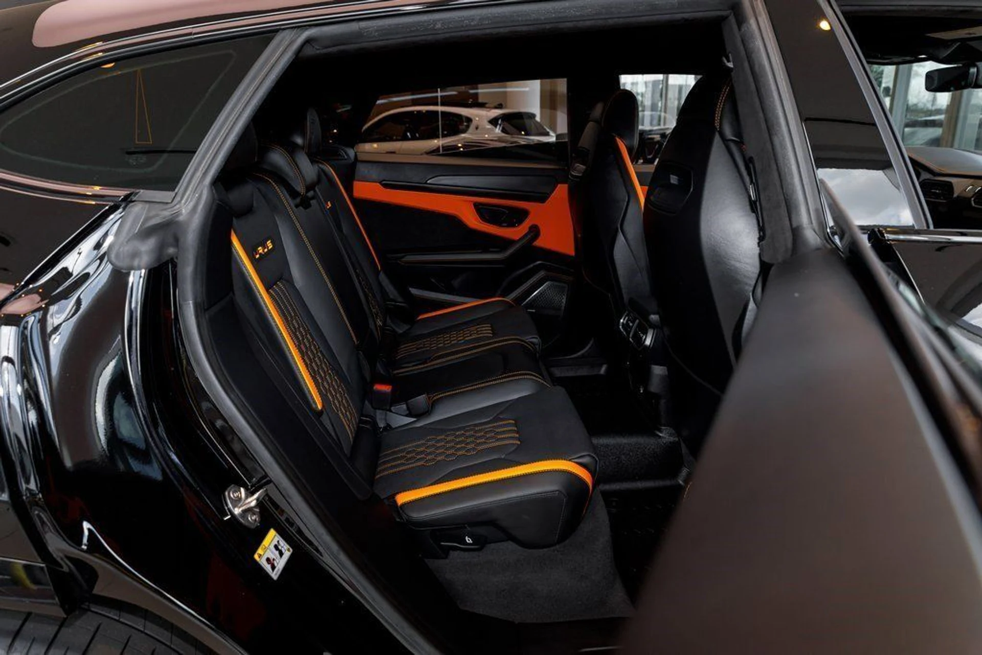 mph042_4074593034_1b5c1afd418042beb6c185163366a3de_dc17c4274f