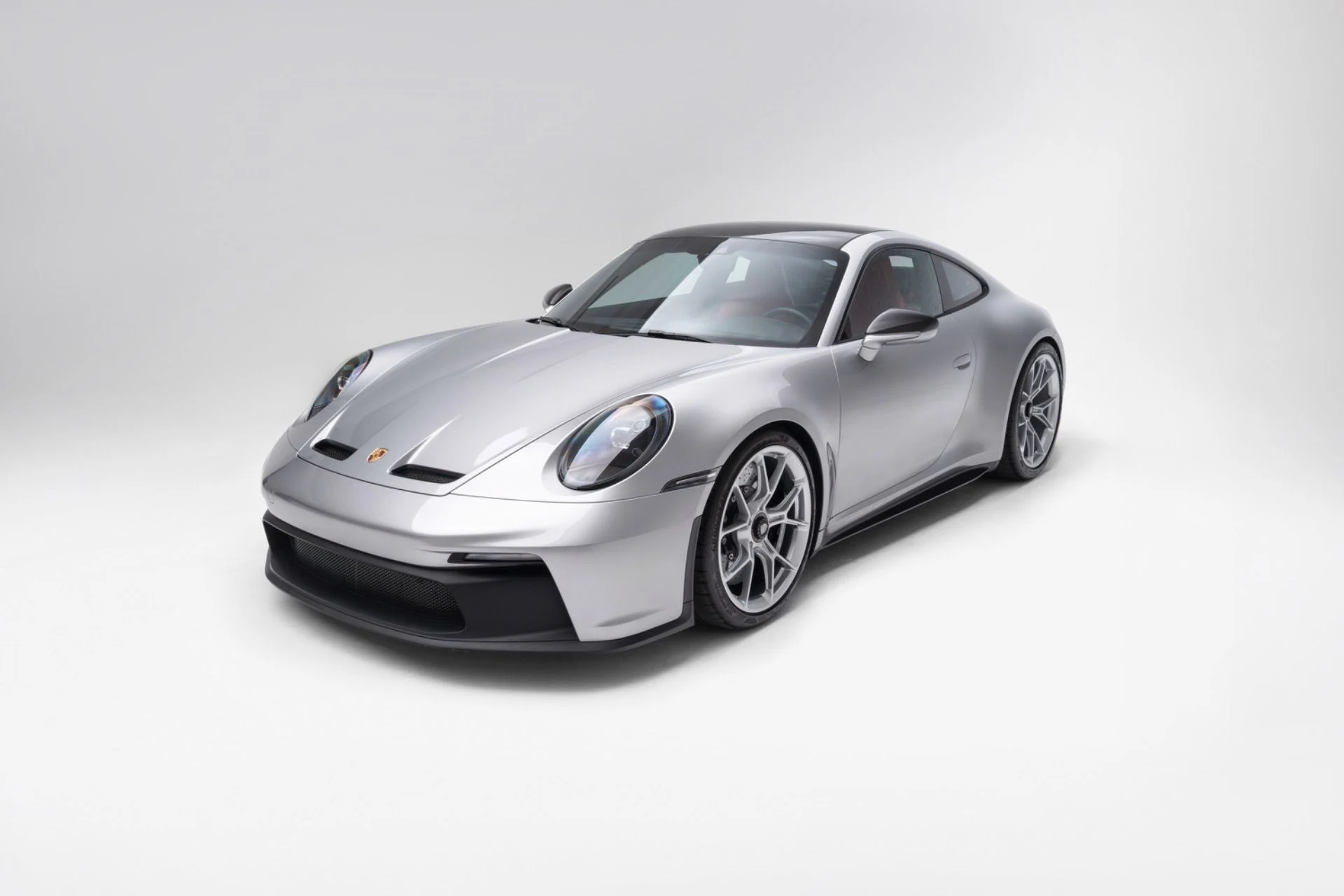 mph042_410302649_Used_2024_Porsche_911_GT_3_Touring_1776272108_9cb821b42c