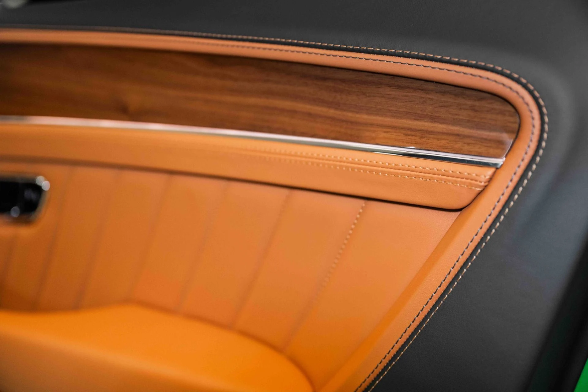 mph042_4113577088_Used_2024_Bentley_Continental_GTC_Edition_8_1743689884_af265aeddd