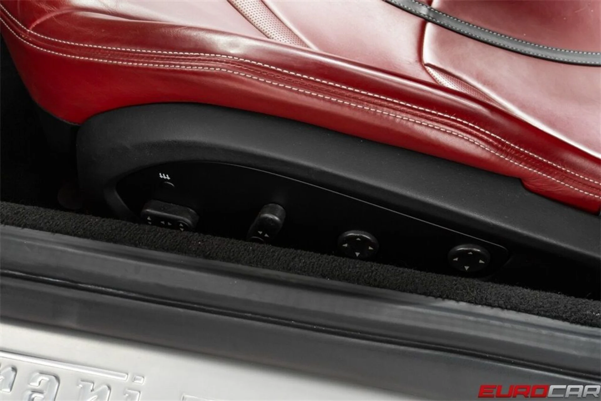 mph042_4122938946_image_43_1efdafbd4c