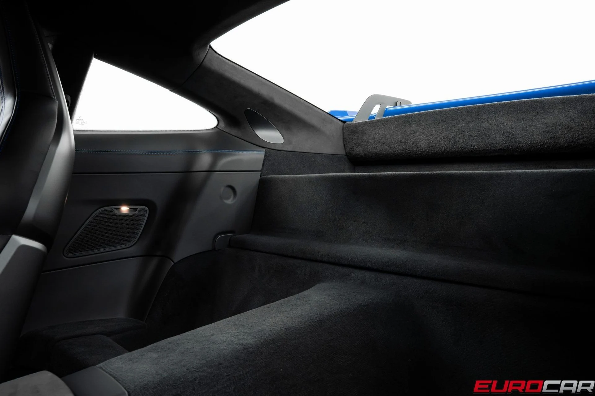 mph042_413793035_image_43_286a2b3466