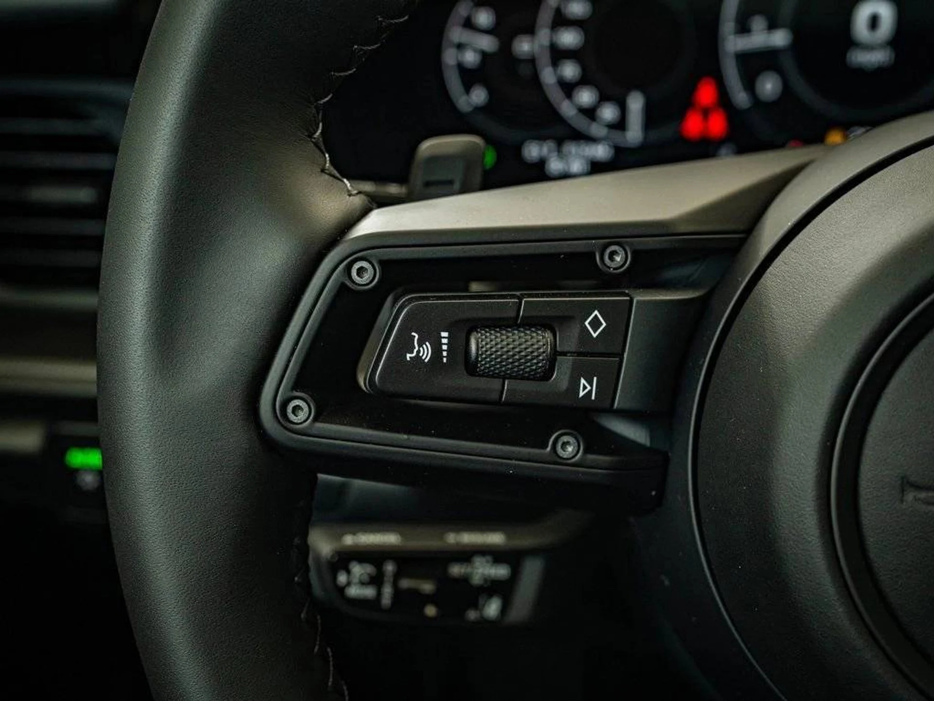 mph042_414520039_6c111e48da3f28f927a8cba1f707c32cx_3349c6a710