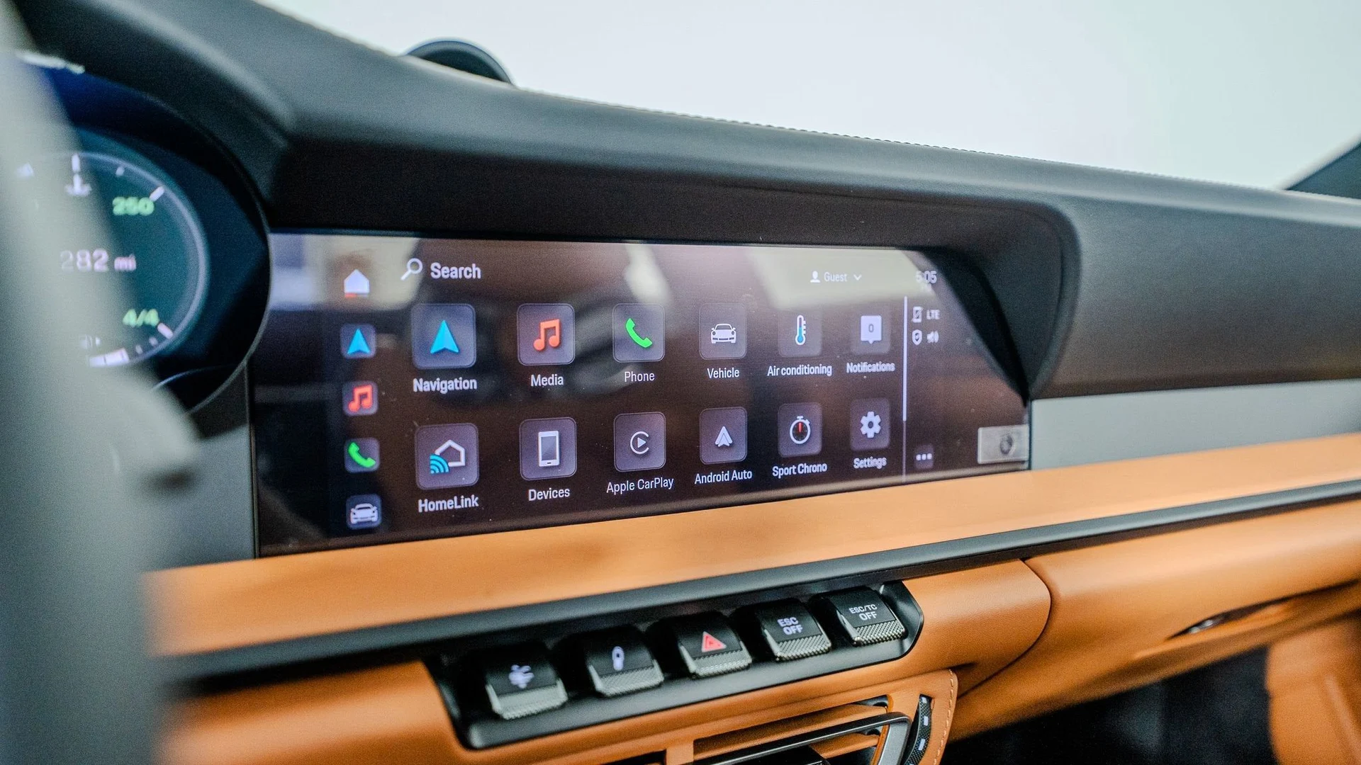 mph042_4148090707_6834c3ffcde845bea1b50794f5e52135_2768bd026a