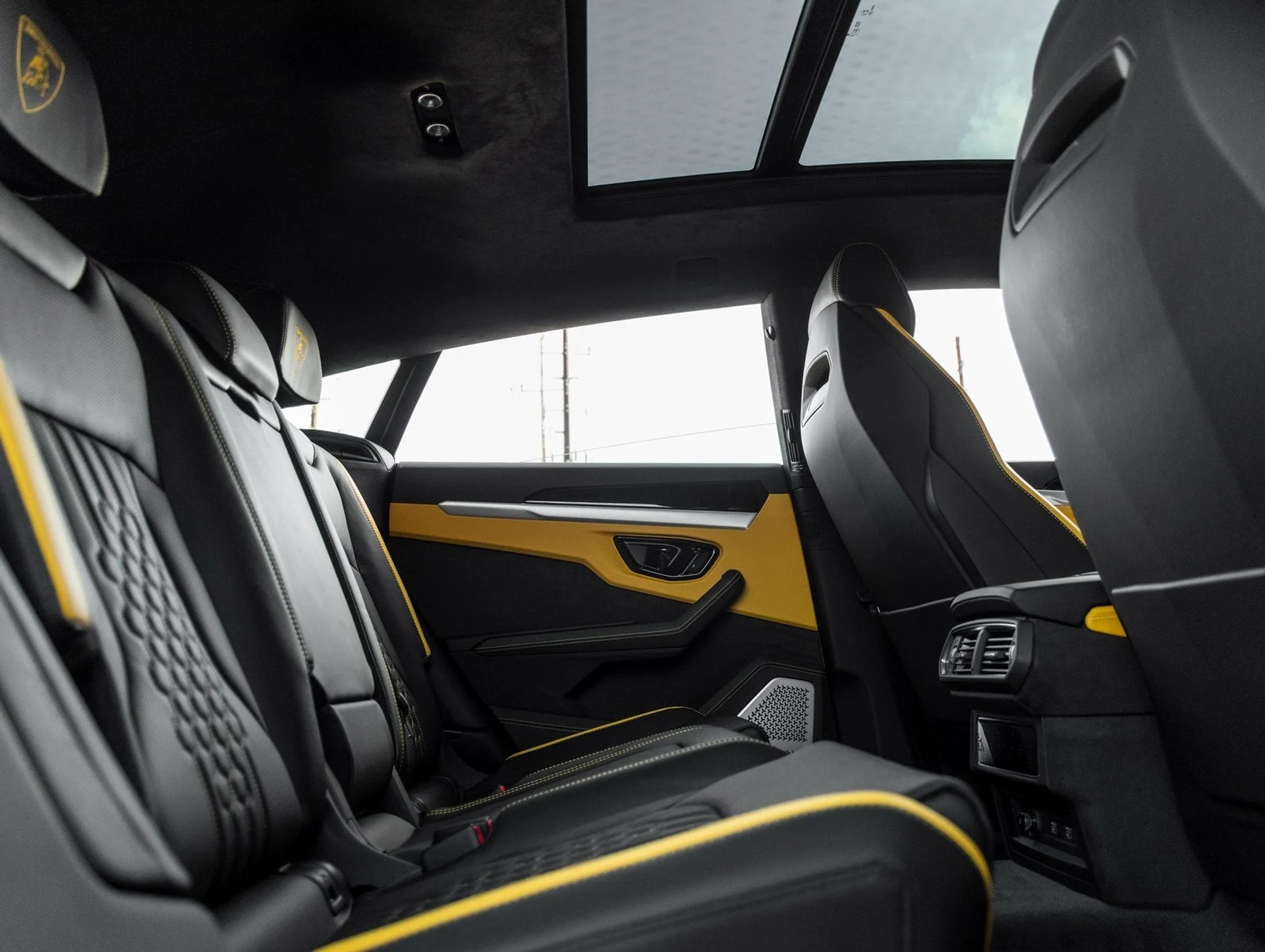 mph042_4148288378_43_6be1b32317