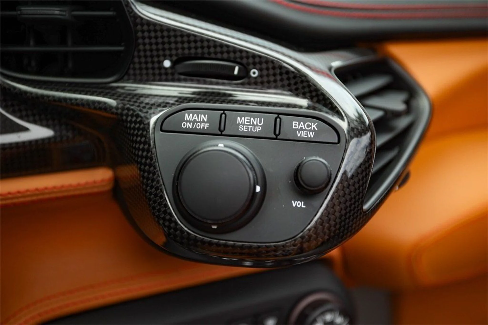 mph042_4166906613_fd05ed85be2f7e80e52373b50e881447_355d6bac9d