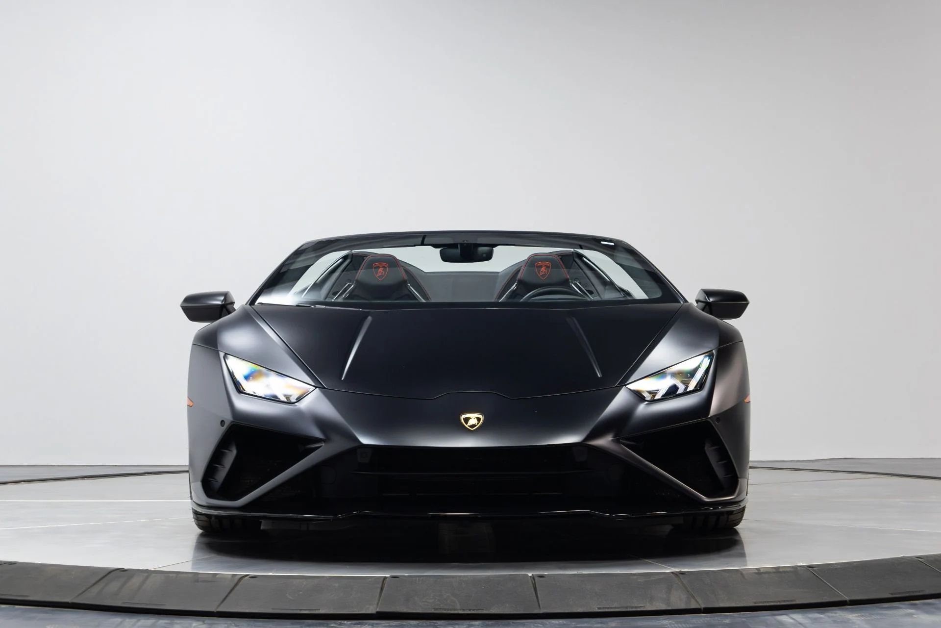 mph042_4196399675_Used_2021_Lamborghini_Huracan_EVO_1773475781_6654840d04