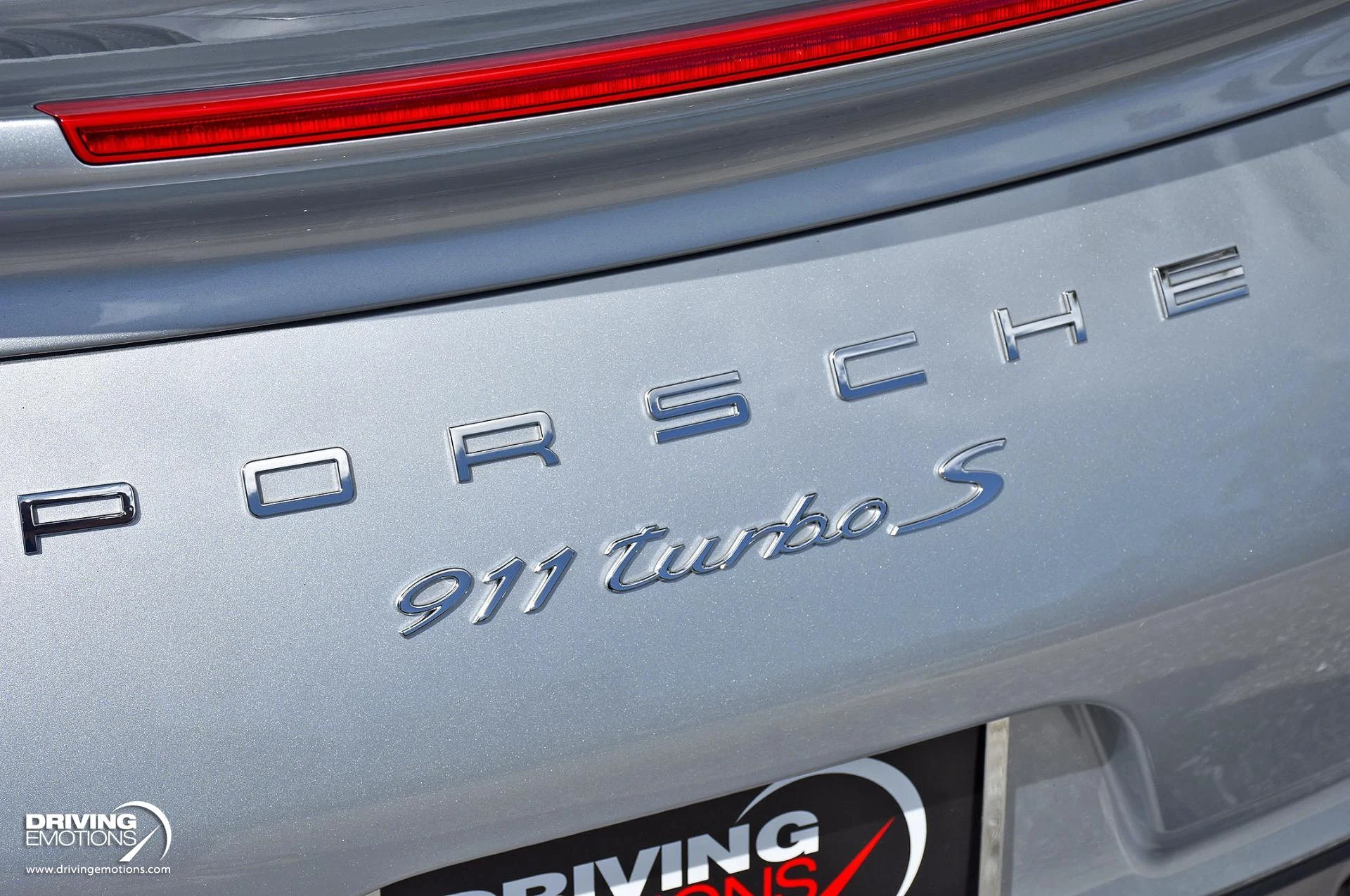 mph042_420135547_866_p43_l_ca36242ceb