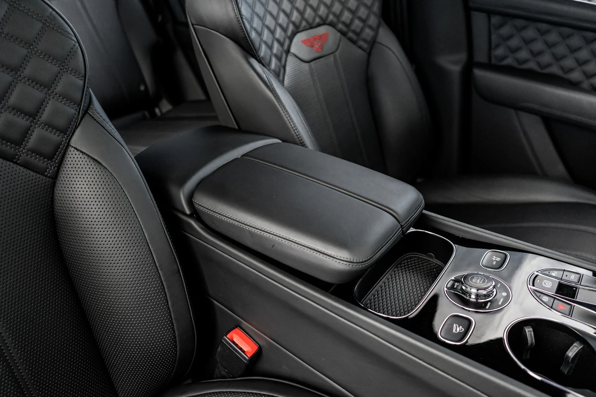 mph042_4202410888_c5be2327_2357_4079_a1f9_9f9712acb5ed_d6e7cba274