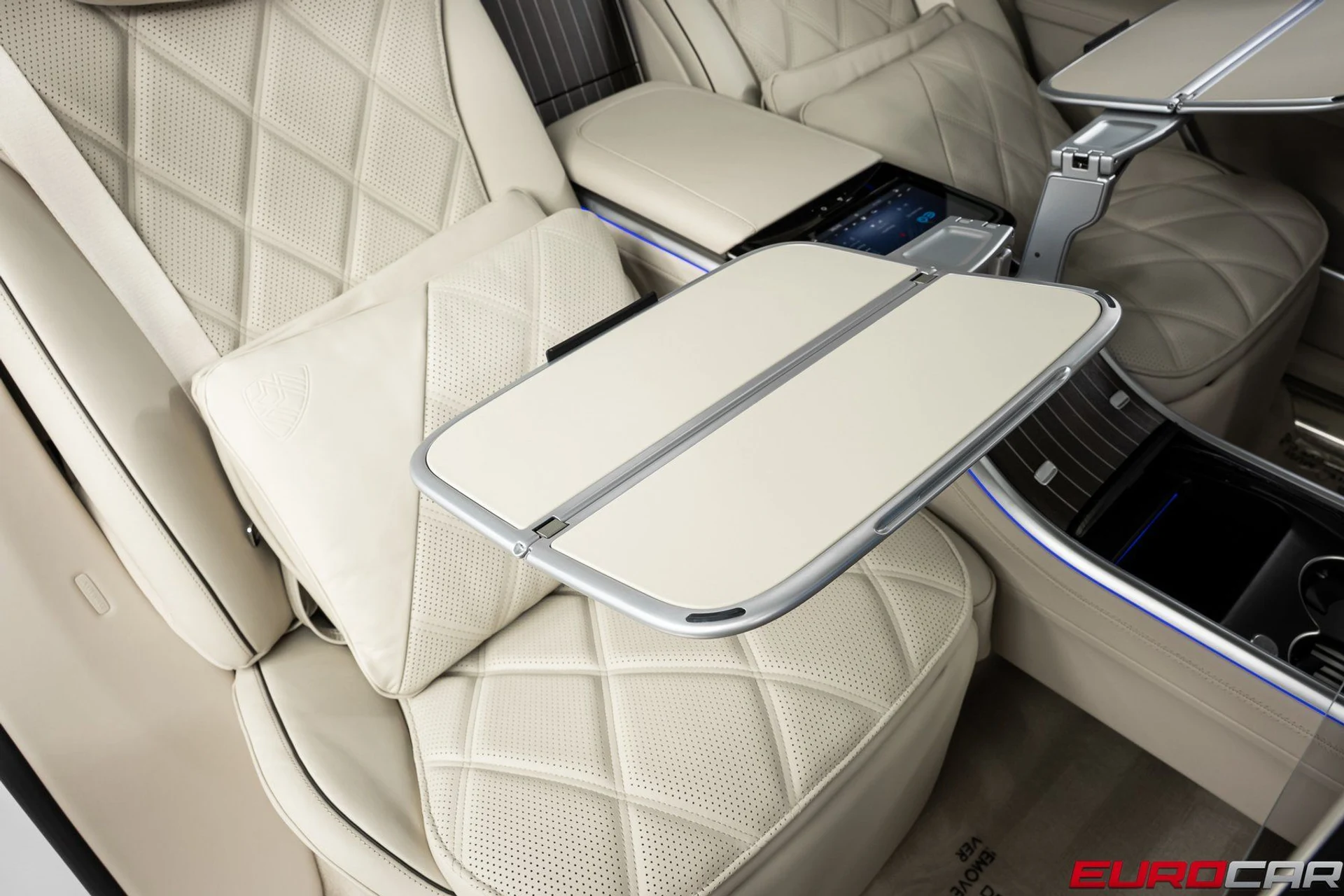 mph042_4208860051_38b6df78_7203_4e61_add2_7a181f3fc4b6_1763793085