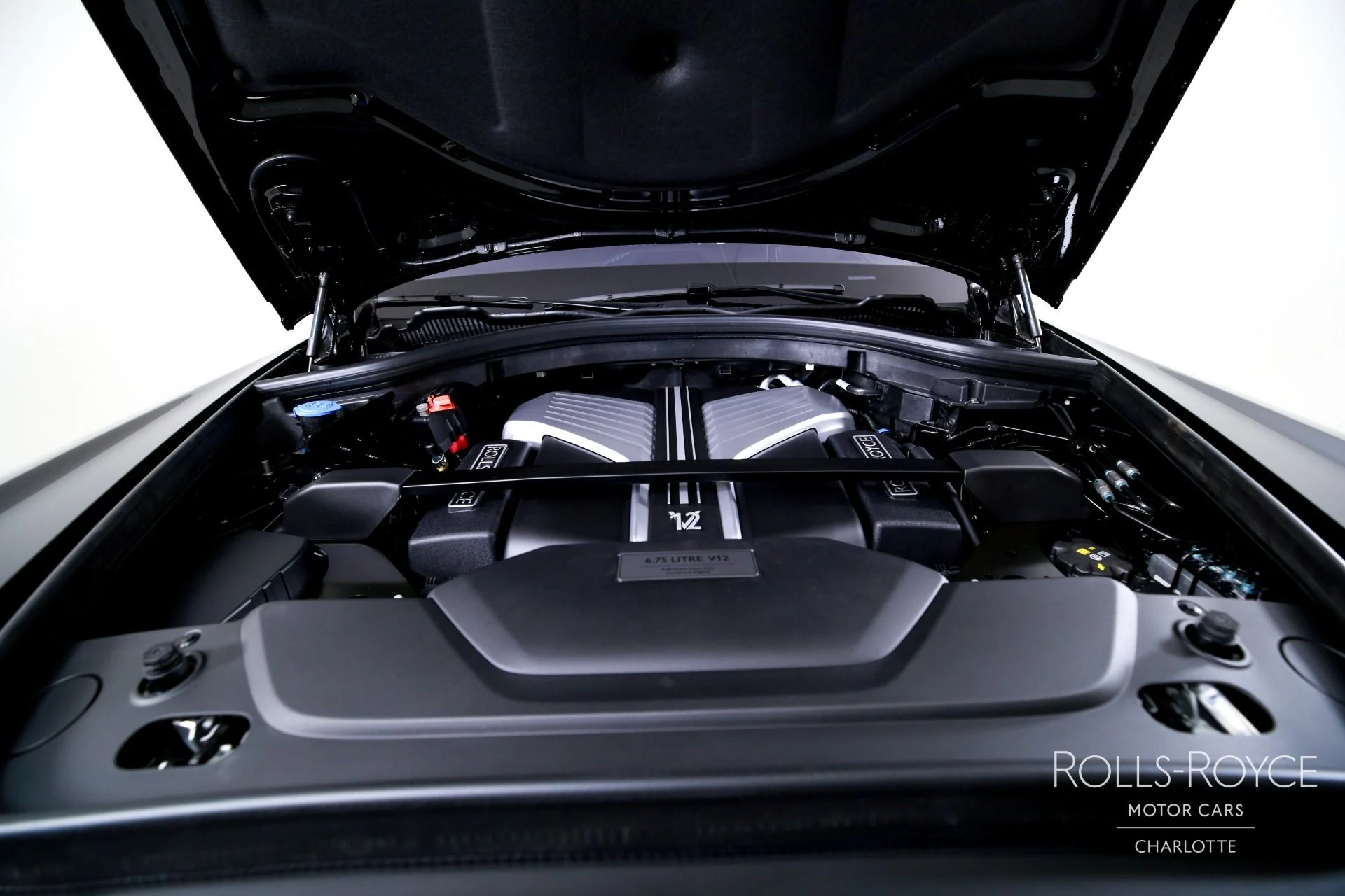 mph042_4213646455_Used_2026_Rolls_Royce_Cullinan_1765392948_6432fcf2ec