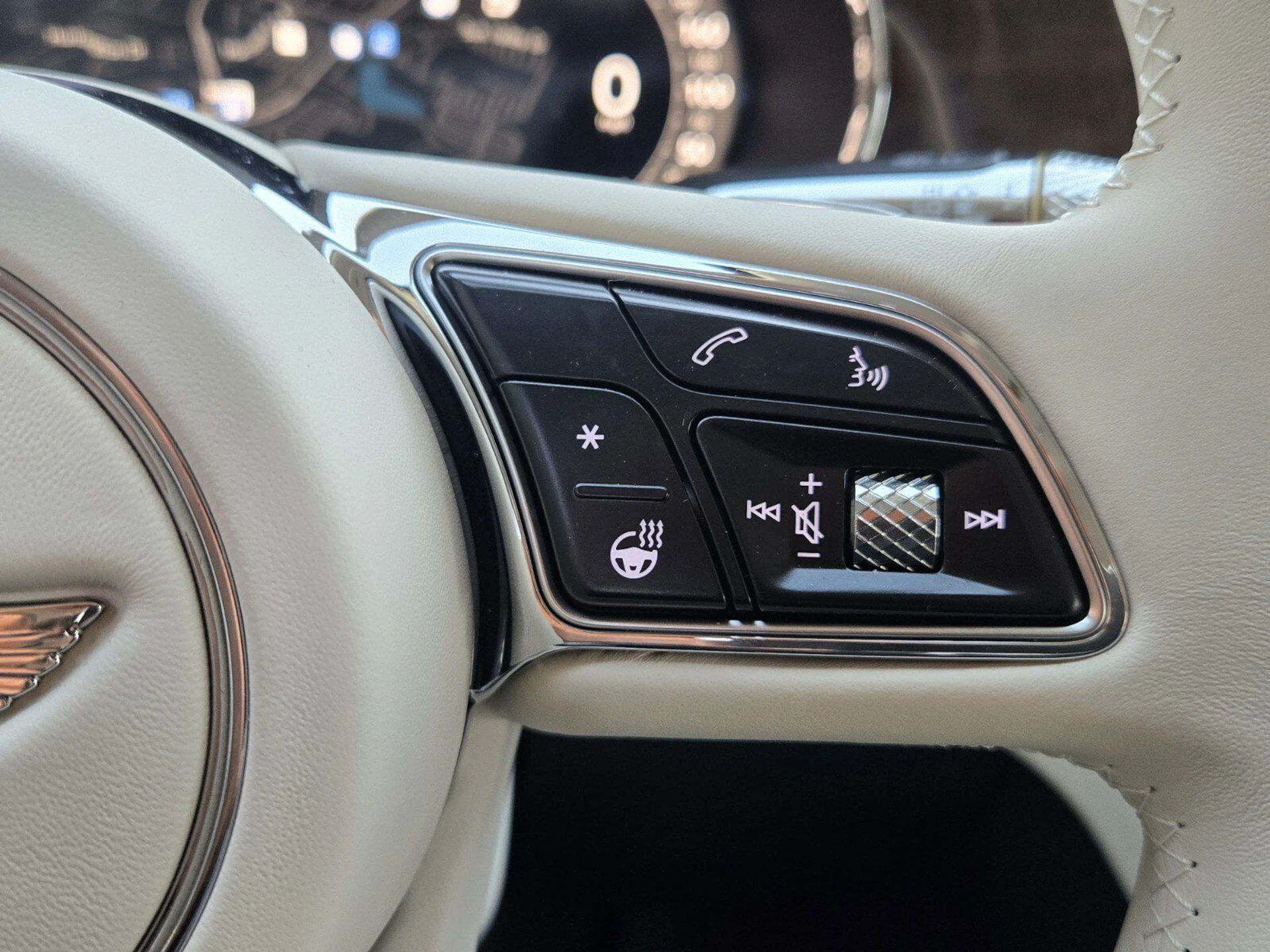 mph042_4223595633_d9fce8128197e40dffbf4ee6c21e6fecx_d9af3cf366