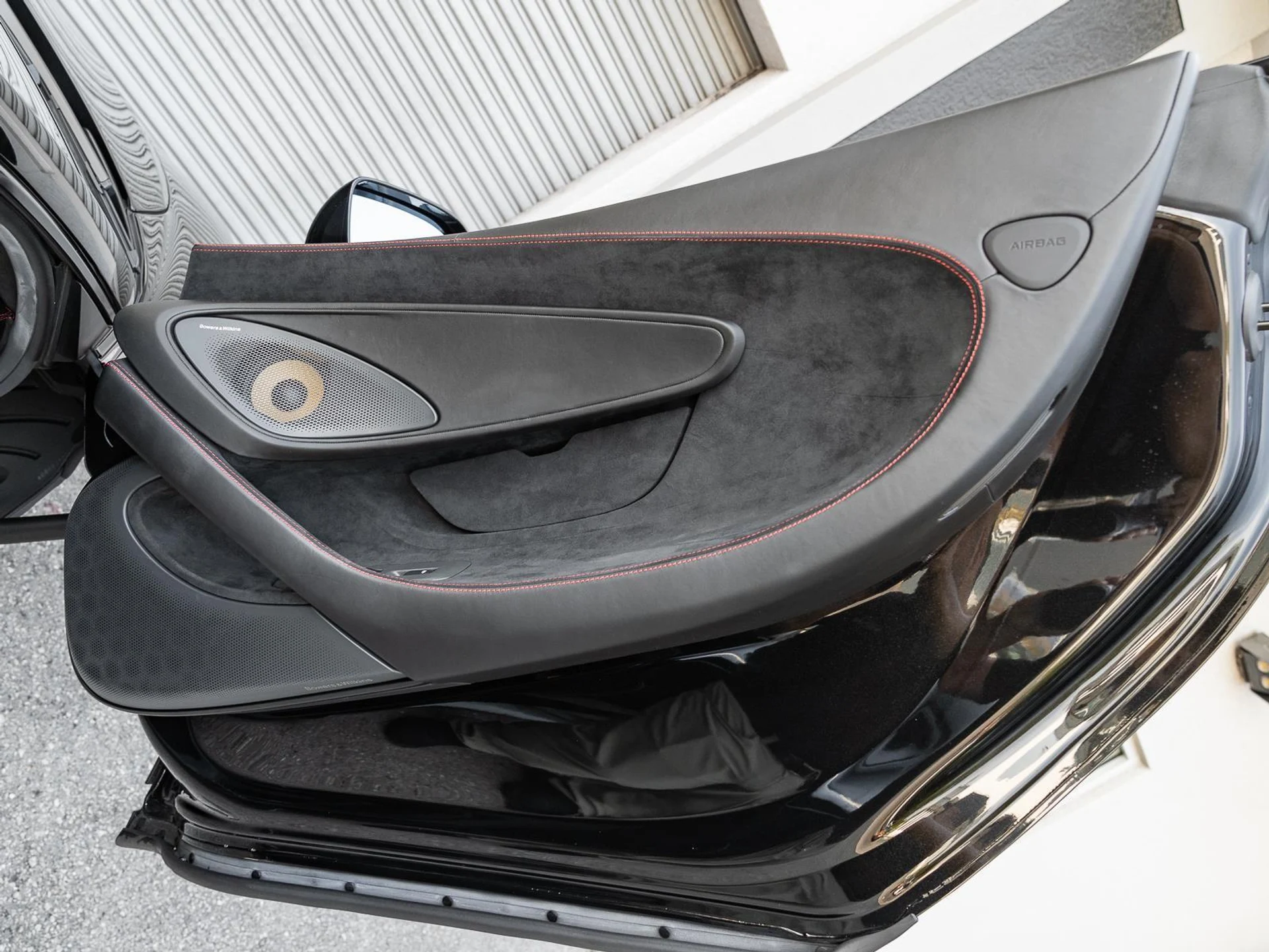 mph042_4225314812_Used_2018_Mc_Laren_570_GT_1768385507_426f38ebac