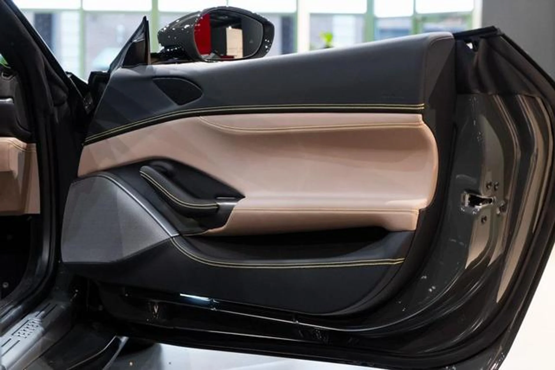 mph042_4244078514_4_J8_XRML_P6n_G9_Iouft_Mo_KT_9v_W_Sg_a499766361