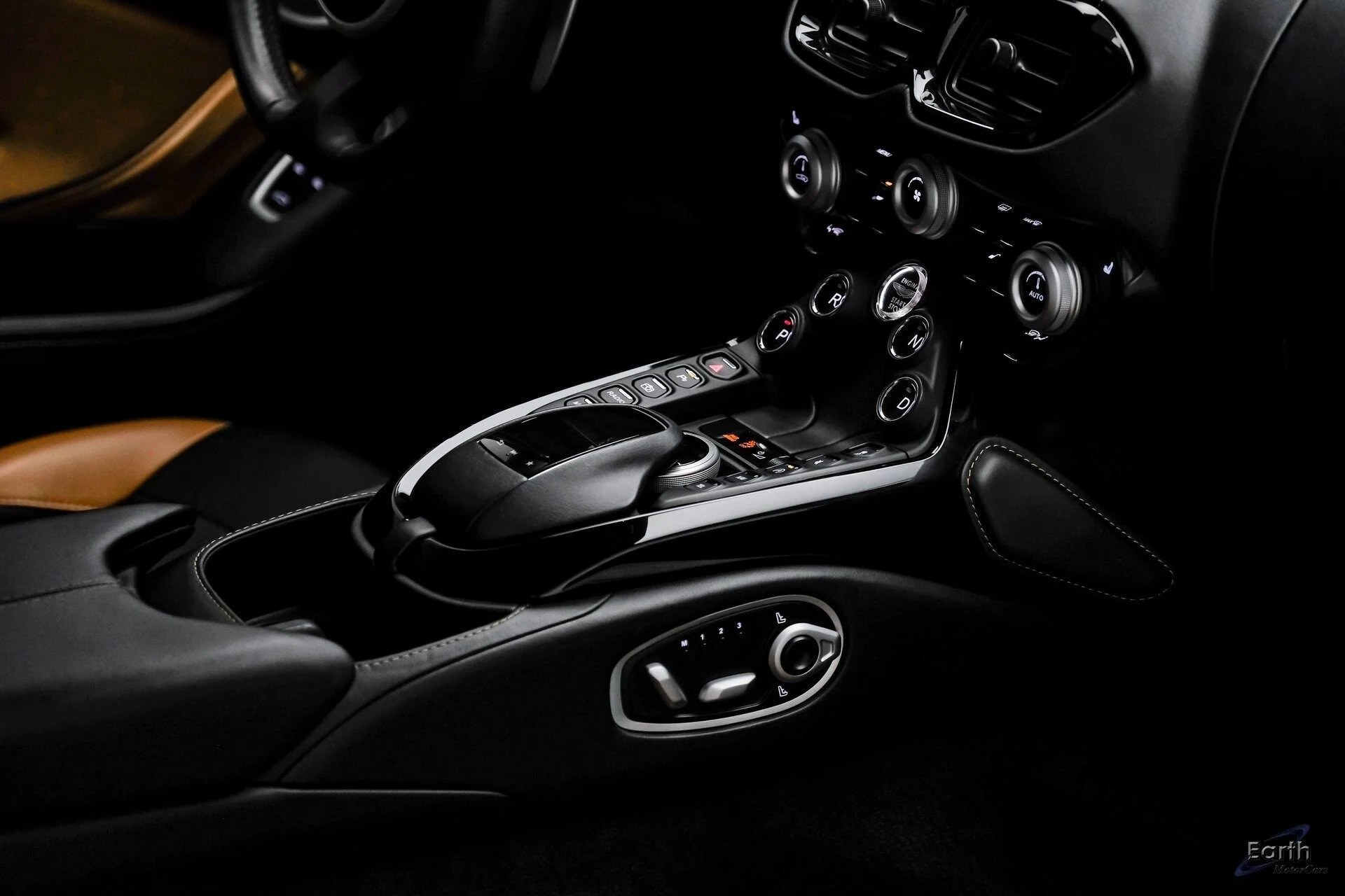 mph042_424856306_5699f7d4eacccdf90d90332402d6895bx_e79ce73e8c