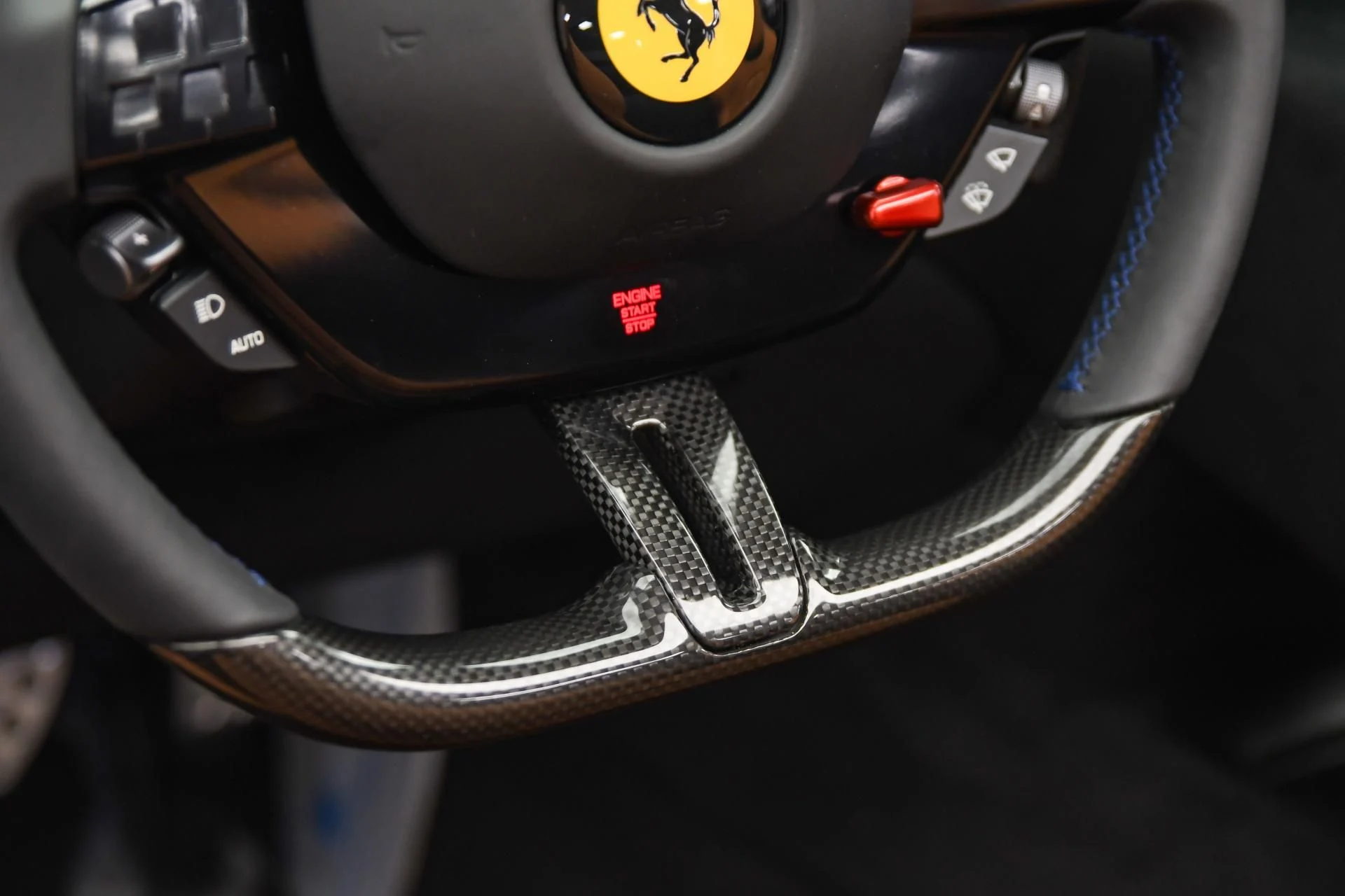 mph042_4250627110_Used_2025_Ferrari_Roma_Spider_Spider_1754640549_267d173521