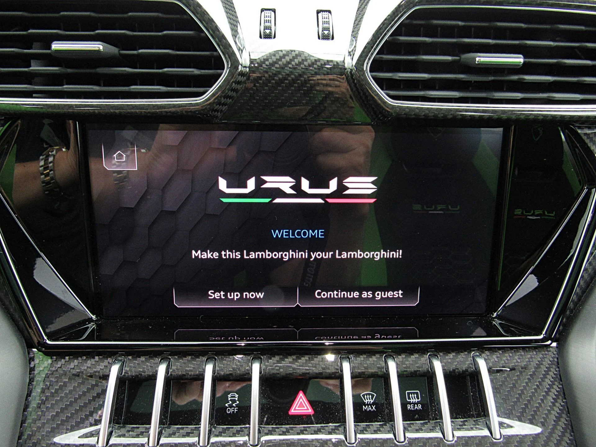 mph042_4255873742_Used_2022_Lamborghini_Urus_SELEZIONE_PRE_OWNED_CERTIFIED_914e89f541