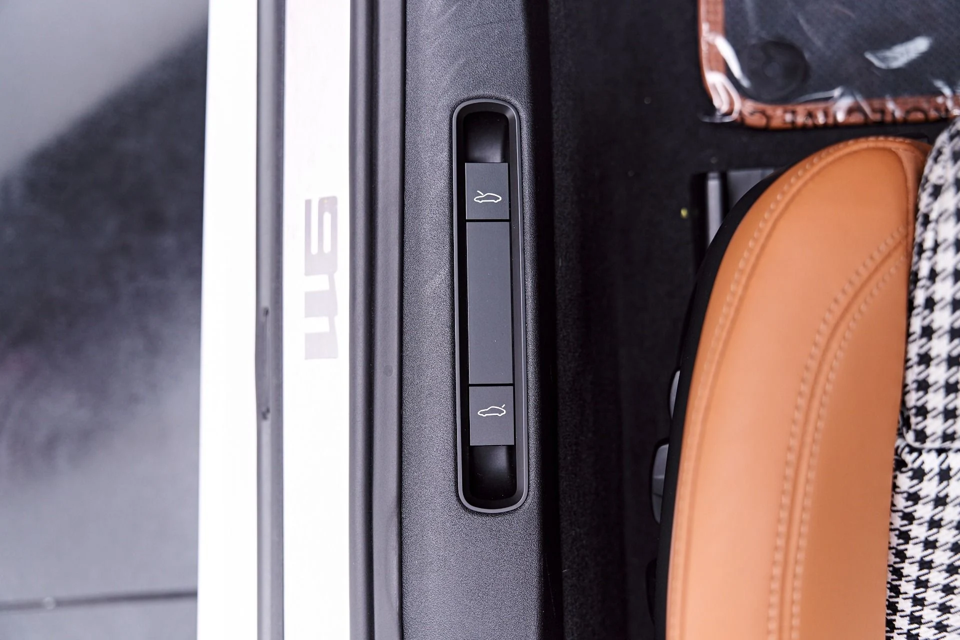 mph042_4260071108_Used_2024_Porsche_911_Turbo_S_1777505272_bf5e6bf4cc