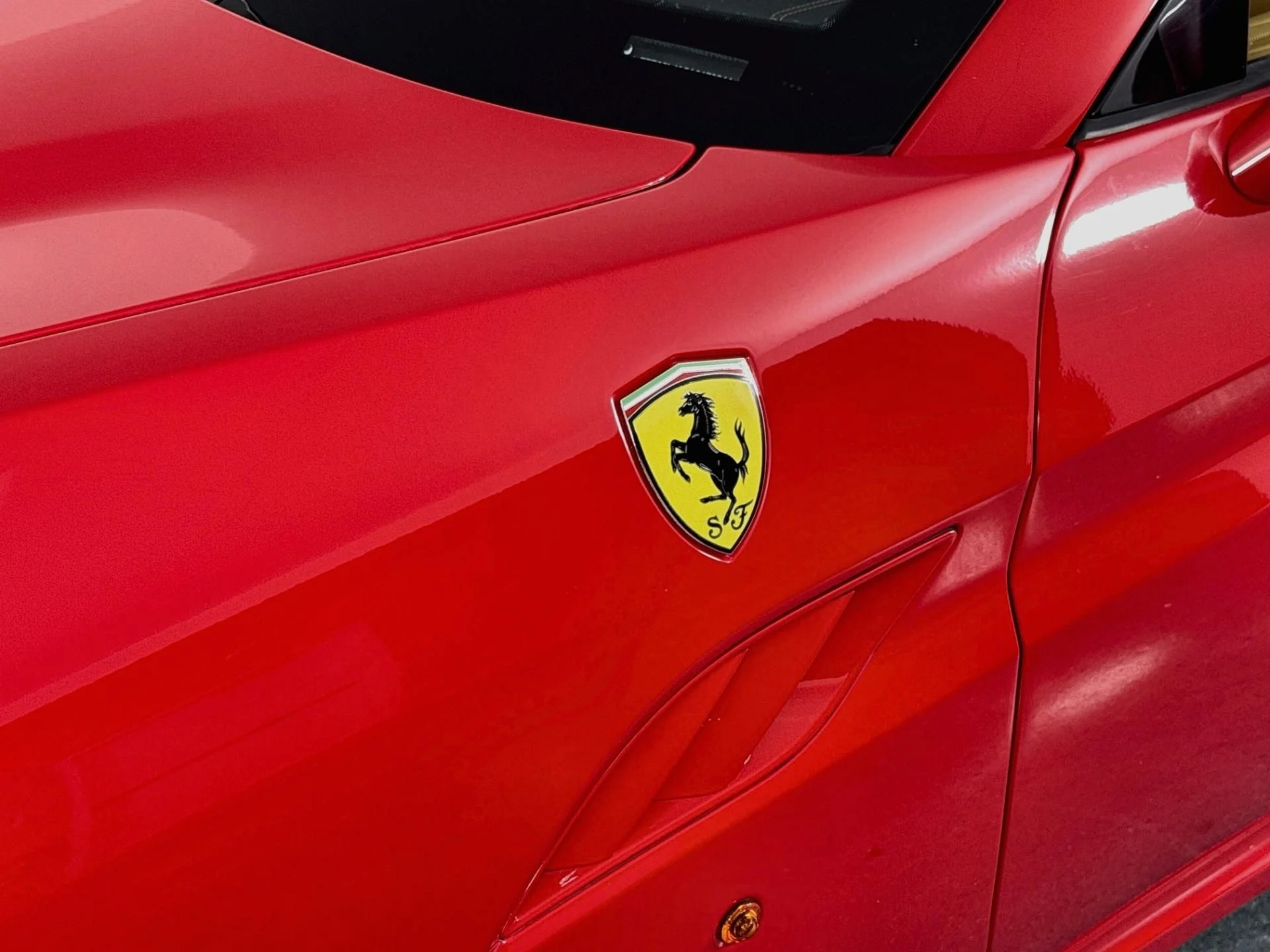 mph042_4267701699_Used_2010_Ferrari_California_1790360491_60ad317ae4