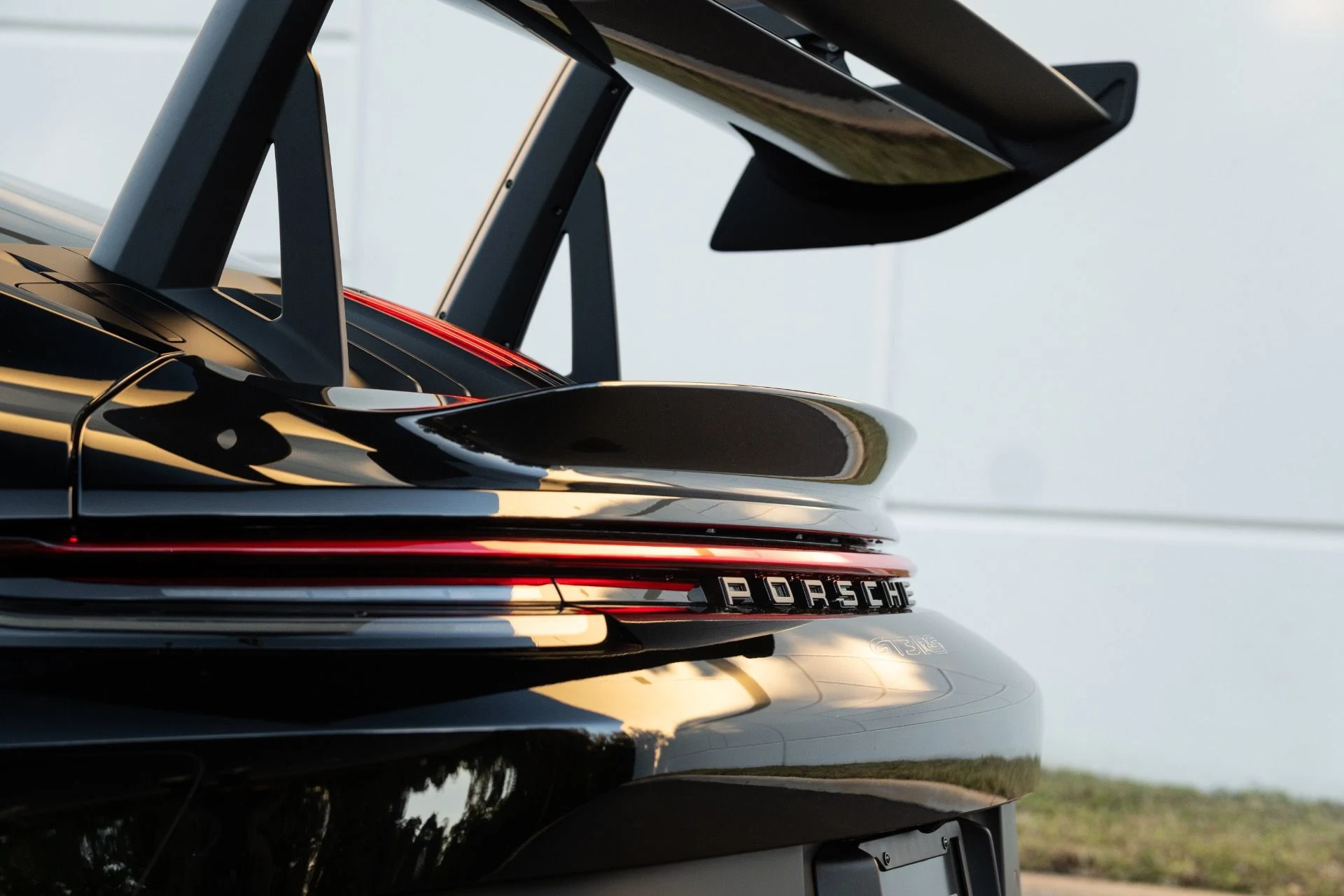 mph042_4269001358_Used_2025_Porsche_911_GT_3_RS_1770101342_7cdb6bfbf2