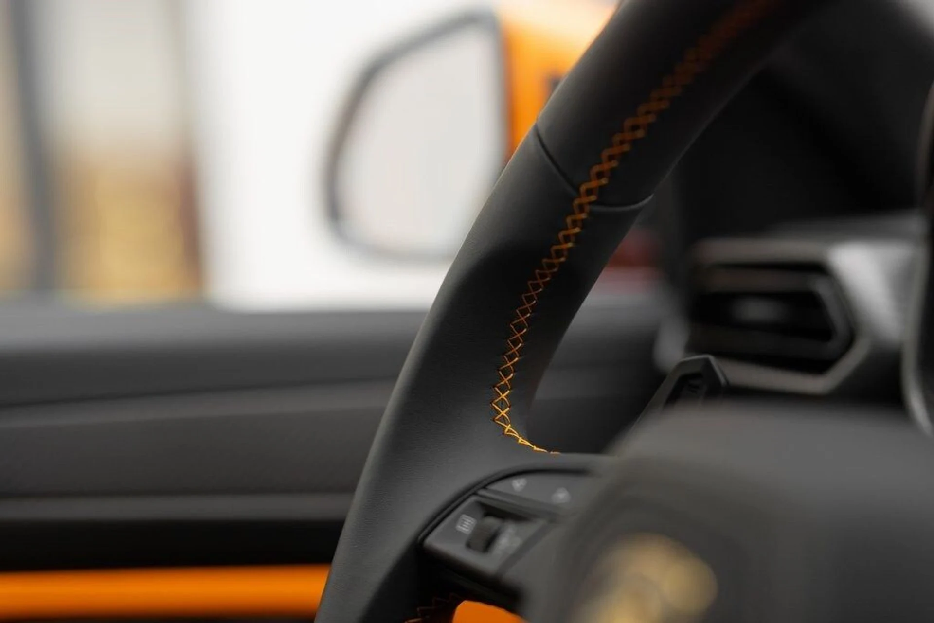 mph042_426923829_c10111618245c28e7d2c42cd596c180bx_d47cb3577e