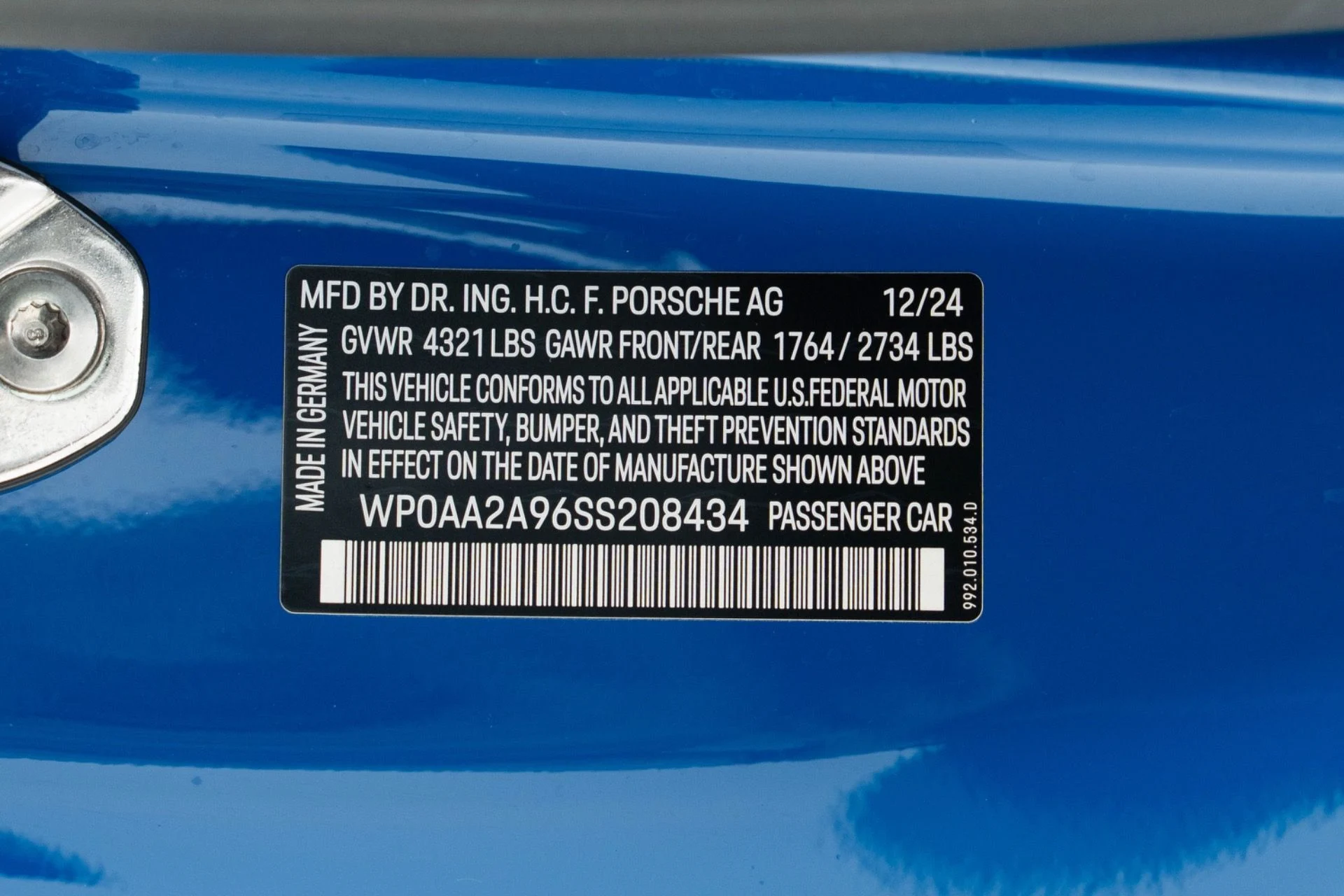 mph042_4288673610_Used_2025_Porsche_911_Carrera_1782341870_f357cf8222